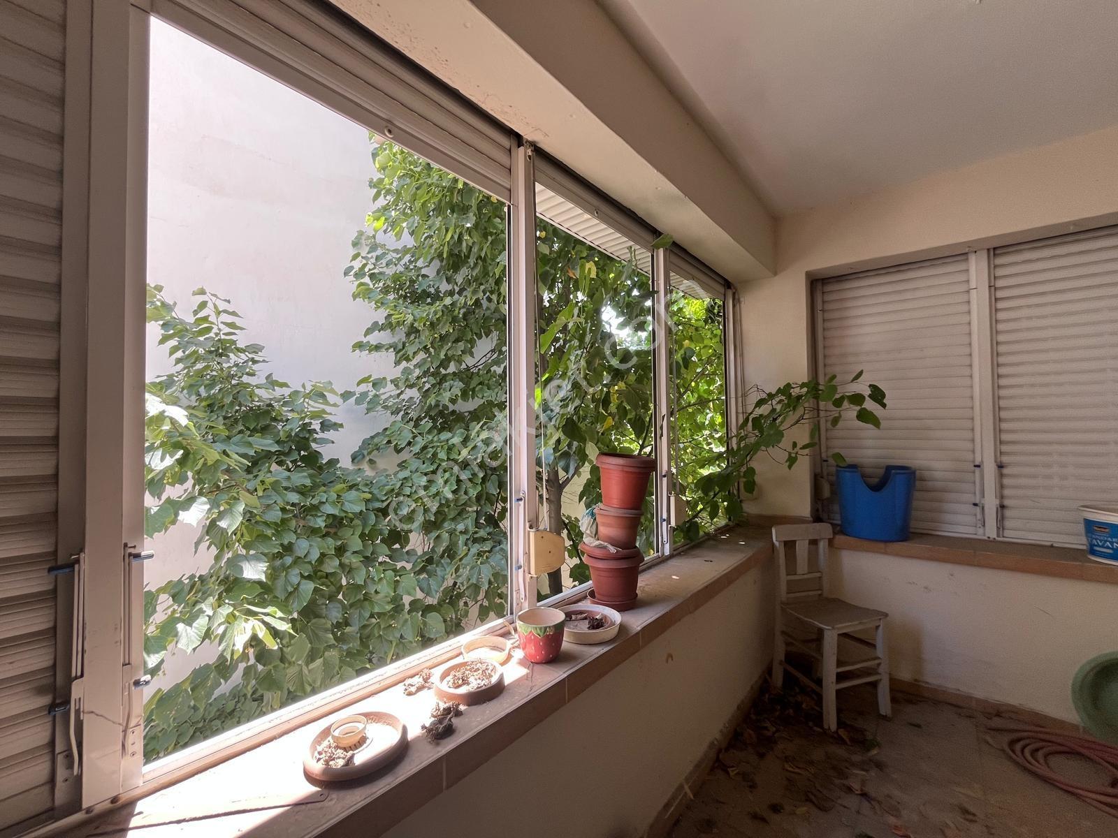 31 İzmir Bayraklı Emek Mah. Deniz Manzaralı Komple Satılık Bina — fotoğraf 9
