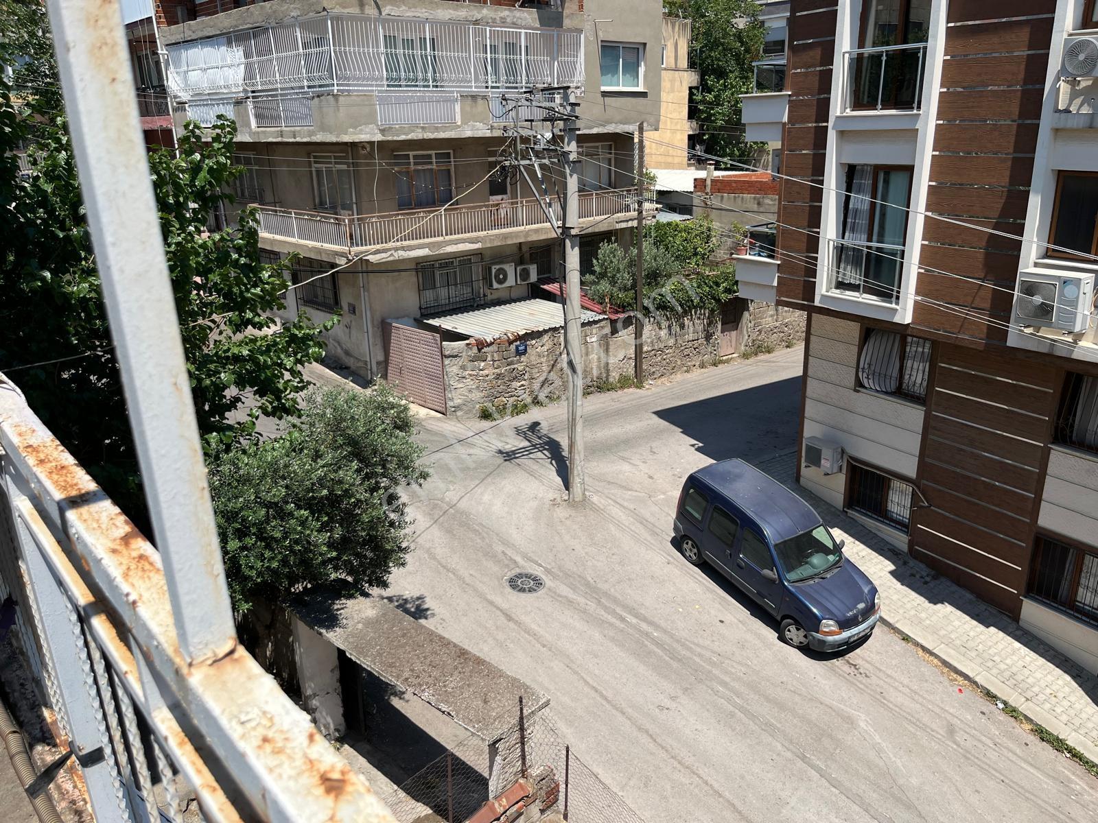 31 İzmir Bayraklı Emek Mah. Deniz Manzaralı Komple Satılık Bina — fotoğraf 12