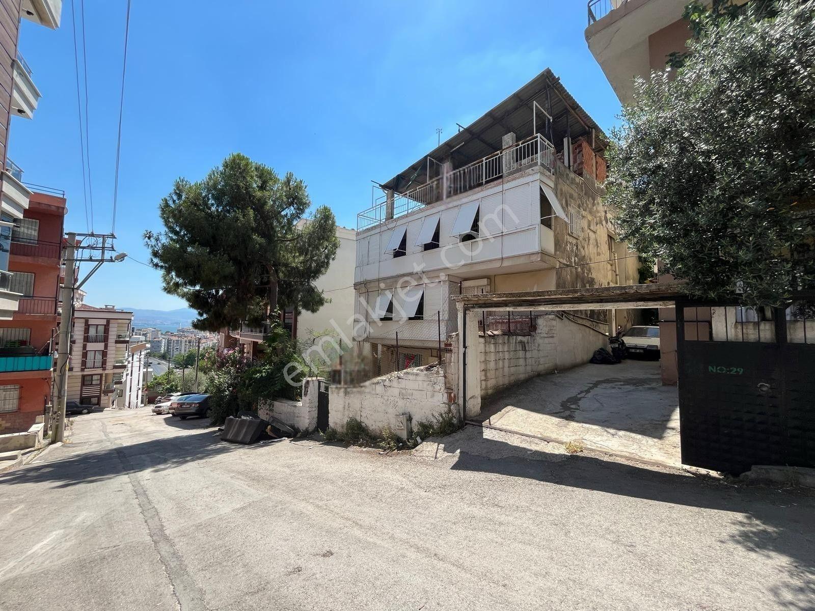 31 İzmir Bayraklı Emek Mah. Deniz Manzaralı Komple Satılık Bina — fotoğraf 32