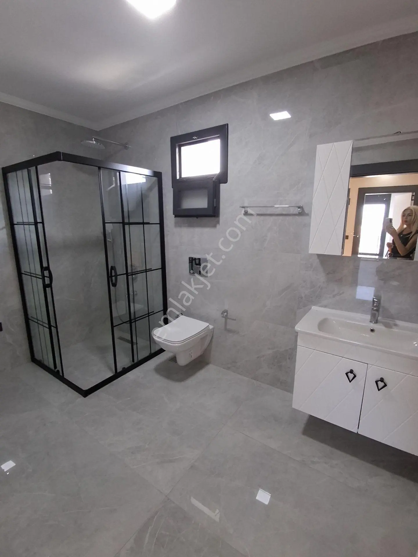 Didim Efeler Mahallesi'nde Havuzlu 3+1 Satılık Villa — fotoğraf 4