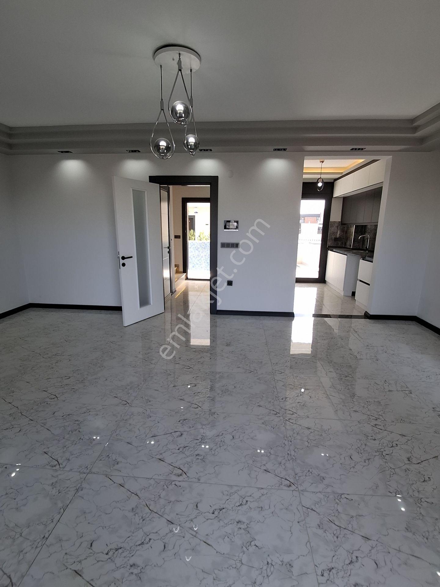 Didim Efeler Mahallesi'nde Havuzlu 3+1 Satılık Villa — fotoğraf 11