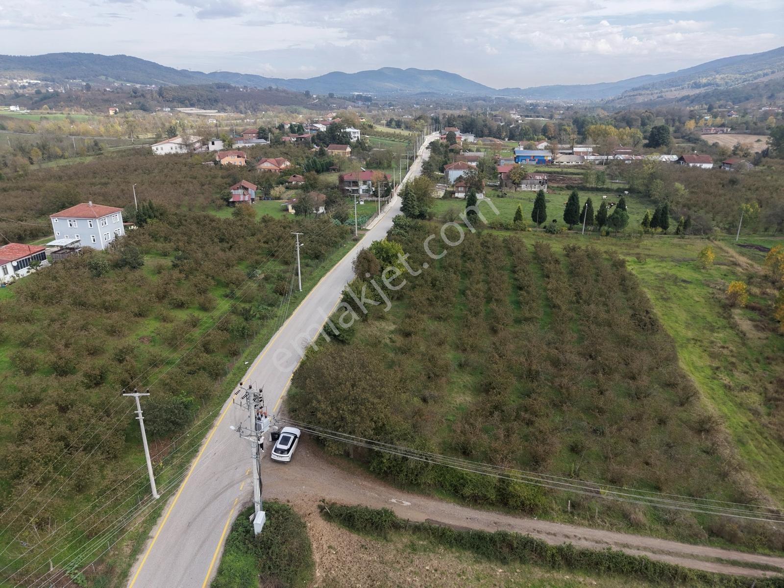 Emlakevim - Yeşilvadi Mah. De Satılık 1000 M2 İmarlı Arsa !! — fotoğraf 27