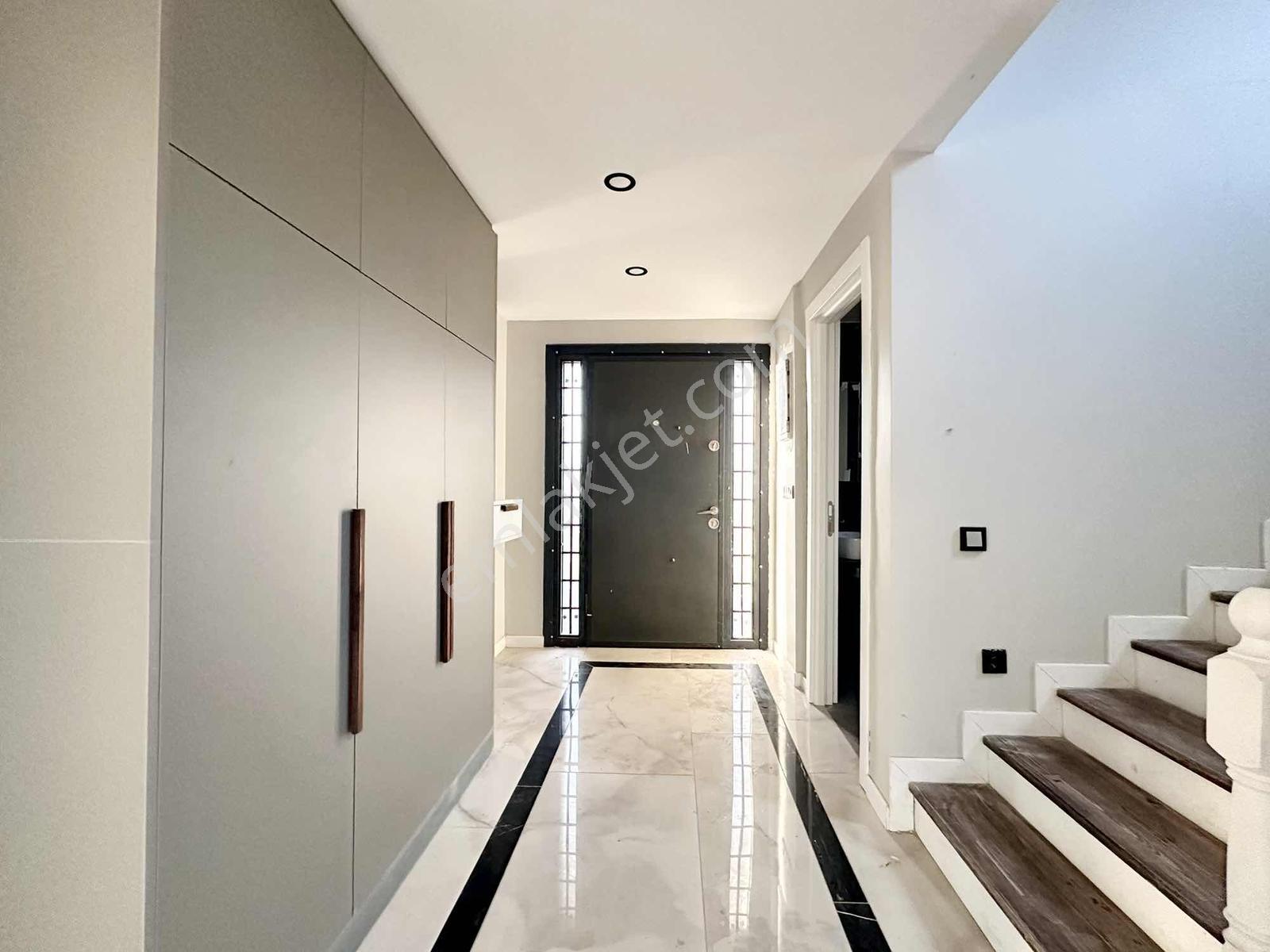 [kassel Yapı] 700m2 Bahçe - Havuz - 4+1 - Fırsat Villa !! — fotoğraf 16