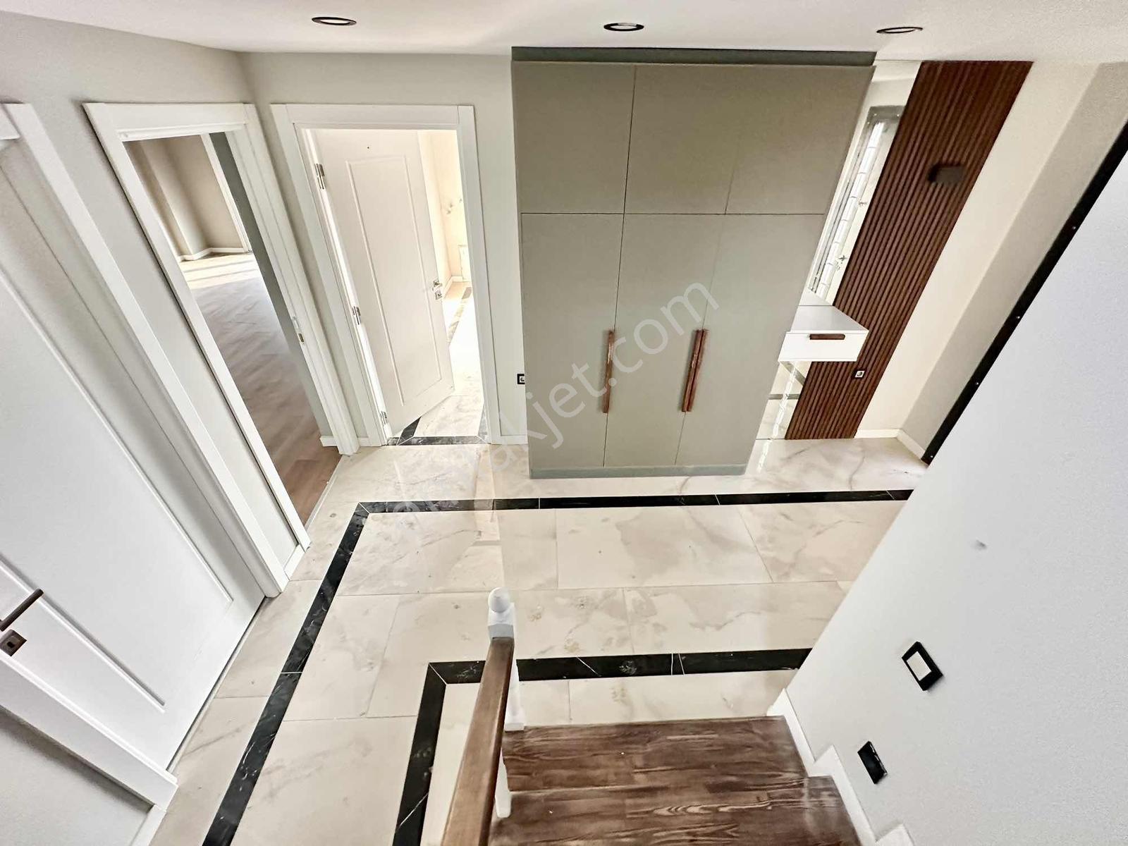 [kassel Yapı] 700m2 Bahçe - Havuz - 4+1 - Fırsat Villa !! — fotoğraf 17