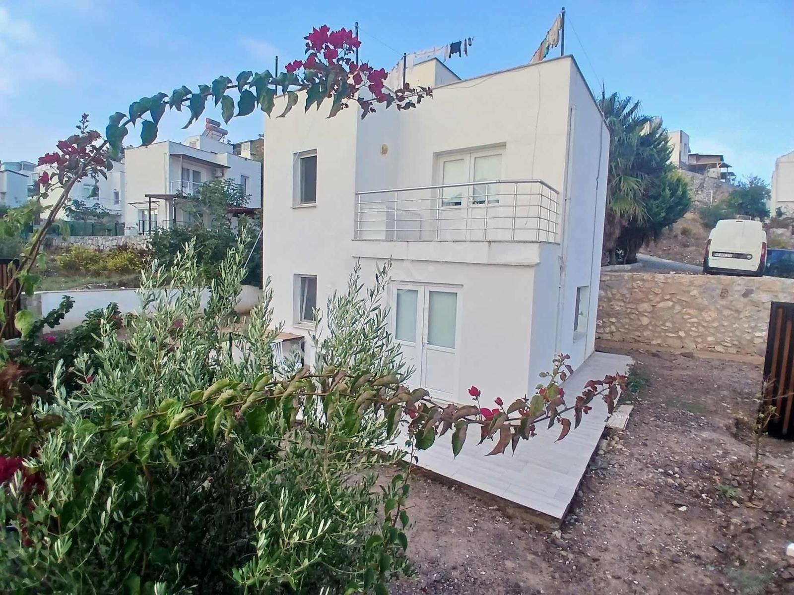 Muğla Bodrum Milas Boğaziçi Adabükü Satılık Müstakil