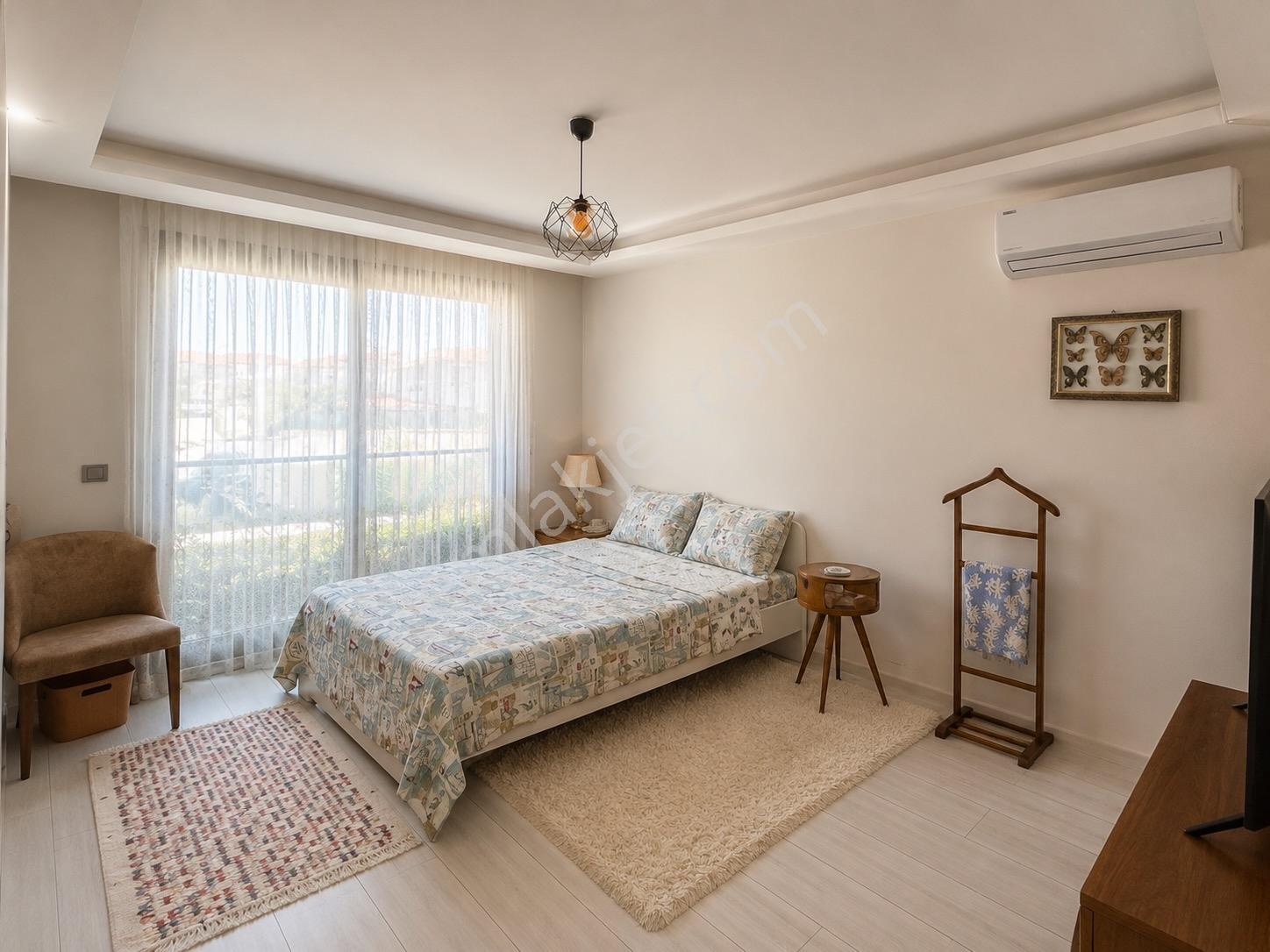 9 Çeşme Şifnede 5+1 Asansörlü, Isıtmalı Havuzlu, Müstakil Villa — fotoğraf 2