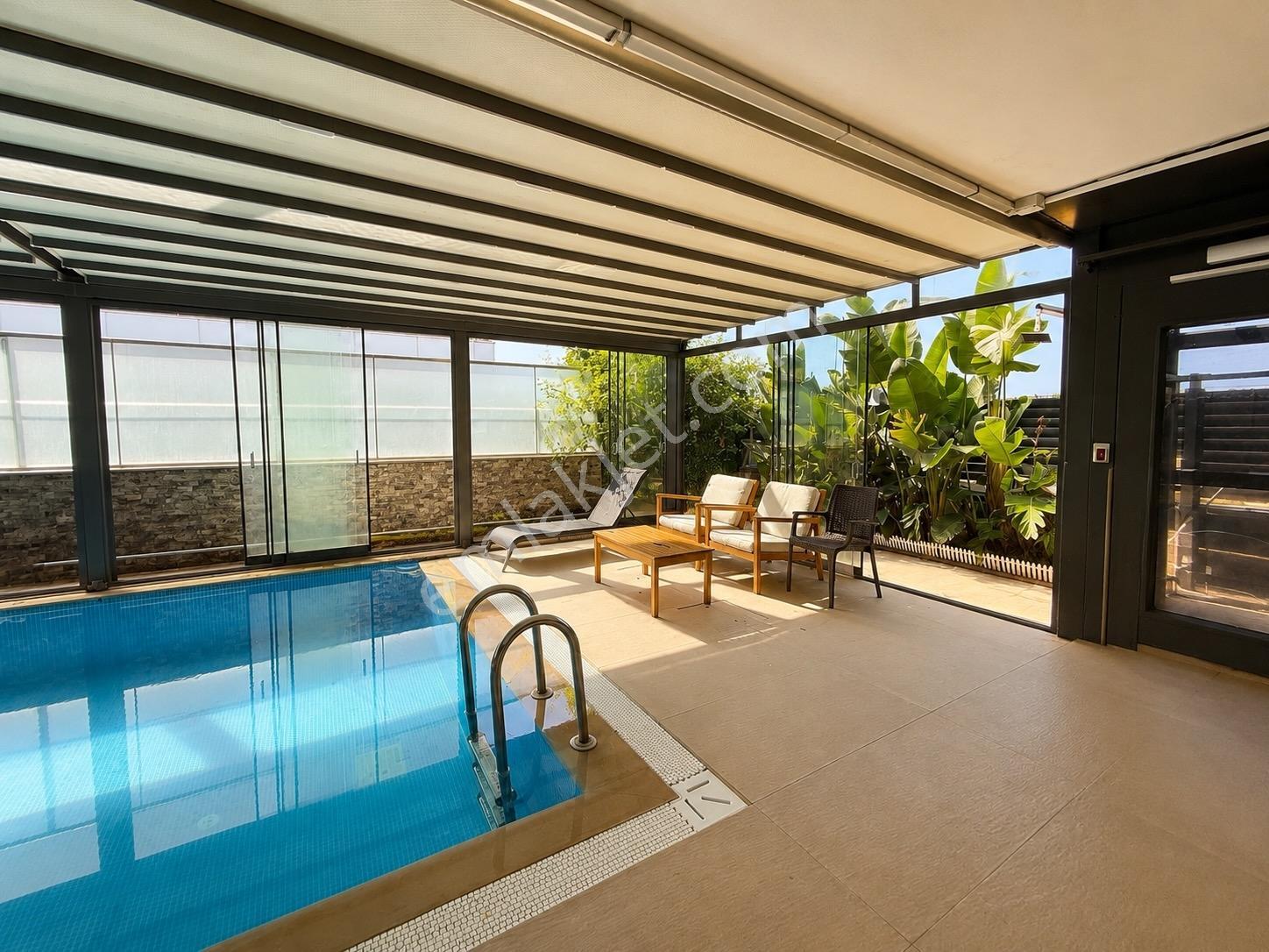 9 Çeşme Şifnede 5+1 Asansörlü, Isıtmalı Havuzlu, Müstakil Villa — fotoğraf 32