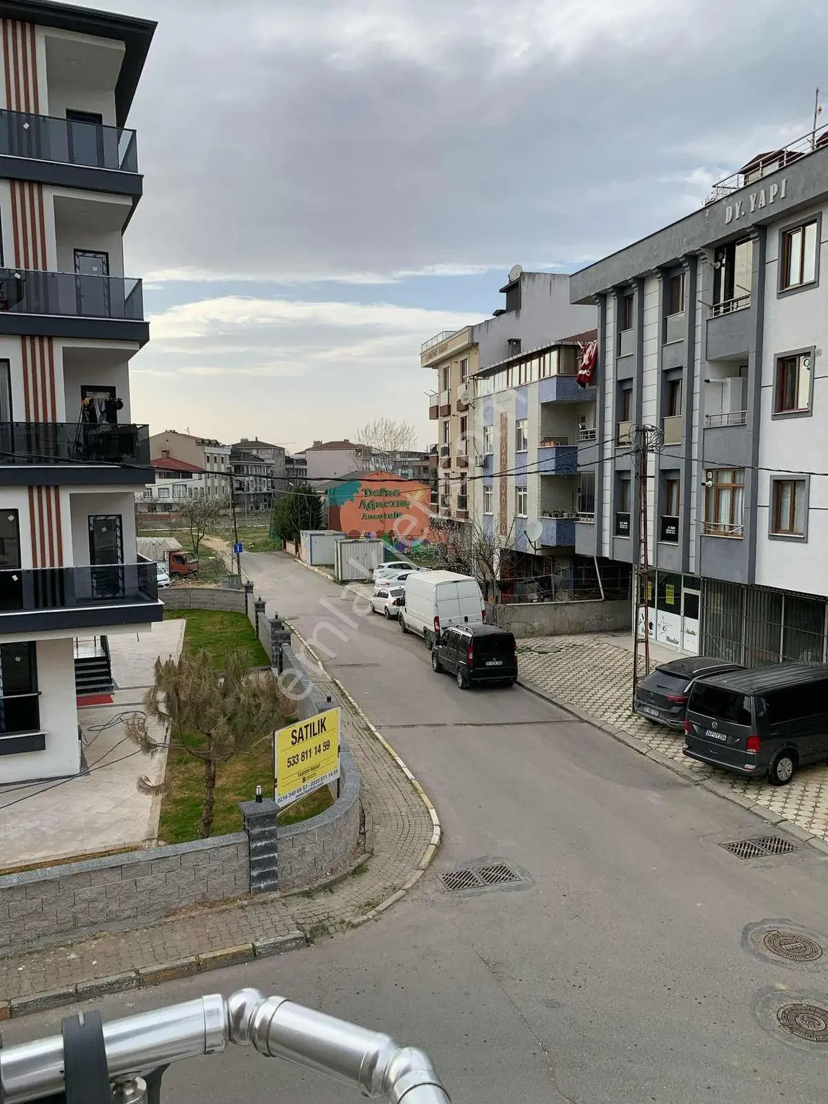Metroya Yakın 2+1 Arakat Daire(Evim Kuruluşlarına Uygun)