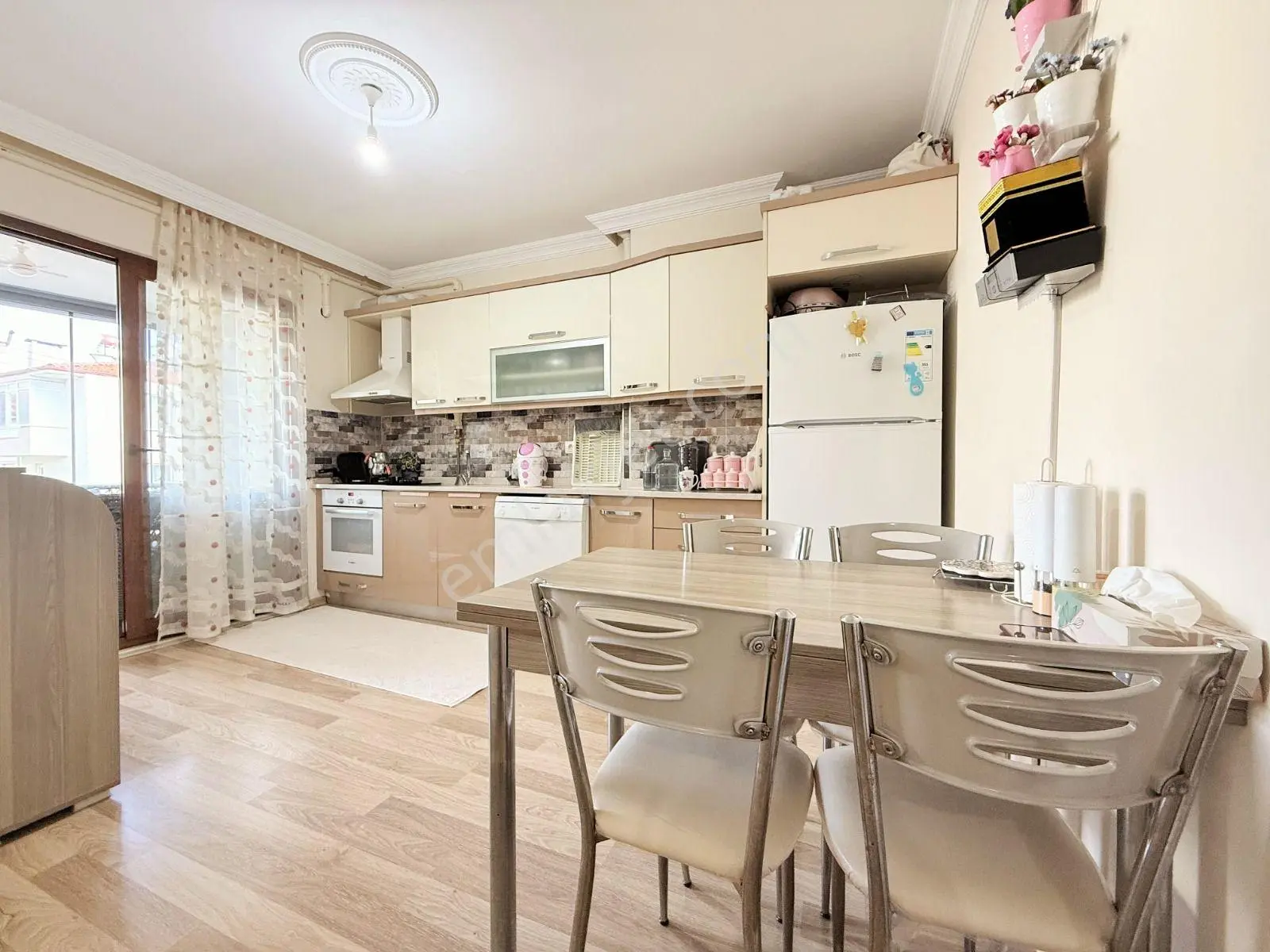 Gümüş'den Akçayda Ön Cephe Arakat Ebeveynli Kombili 3+1 Daire! — fotoğraf 26