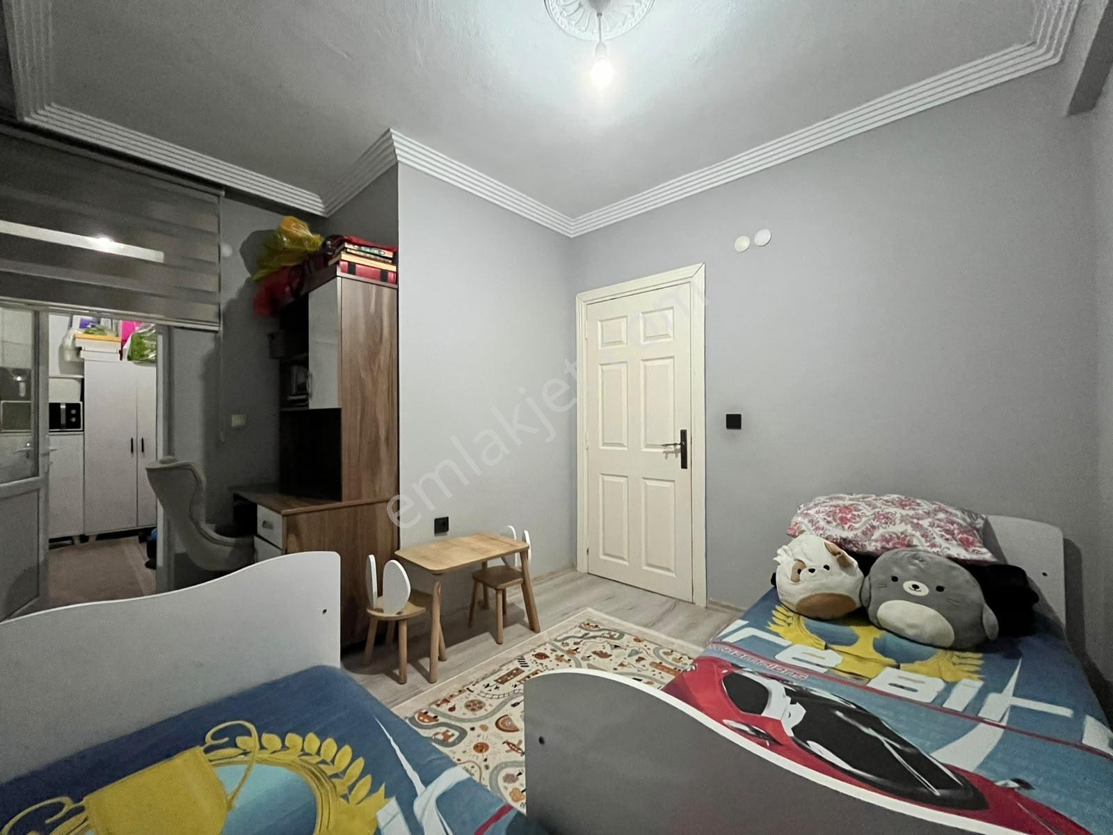 Katta Tramvaya 50 M Konumda 2+1 95m2 Daire — fotoğraf 5