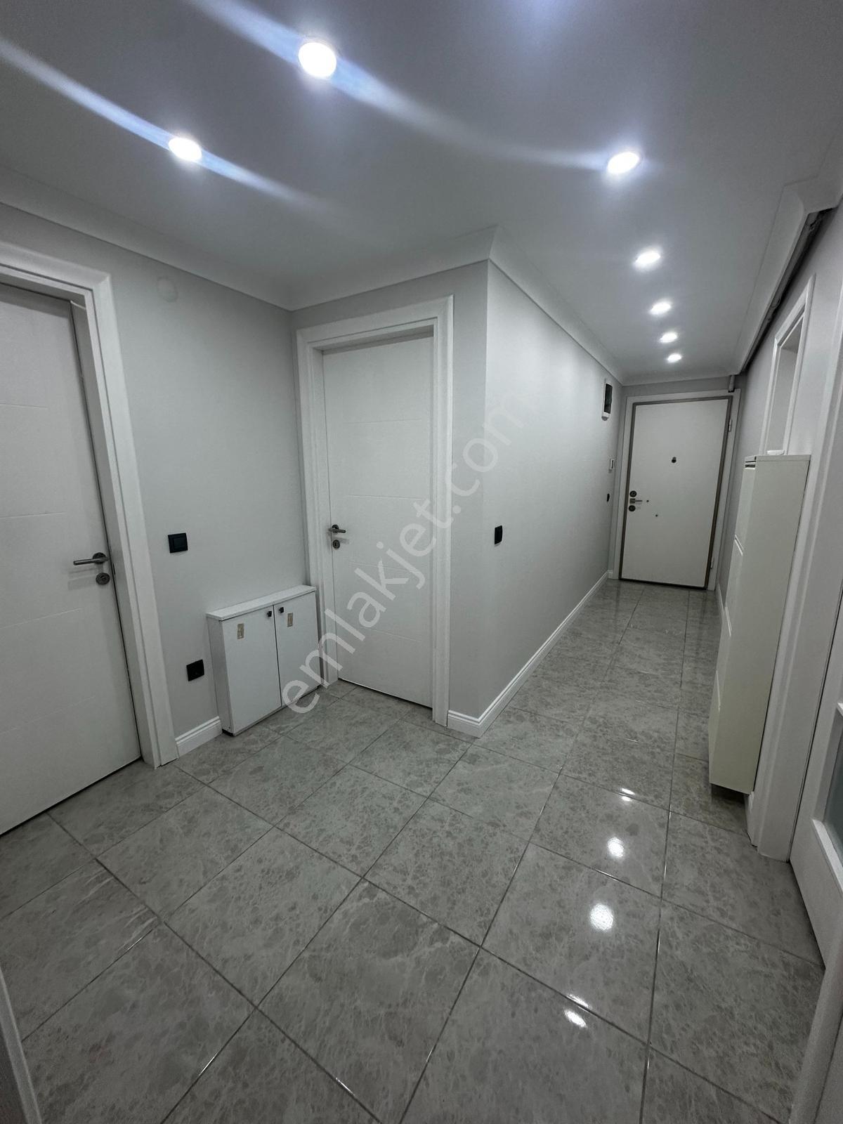 Tamiş'den Altıntepe'de Sahile Marmaraya Yakın 9 Yıllık 1.kat 3+1 — fotoğraf 29