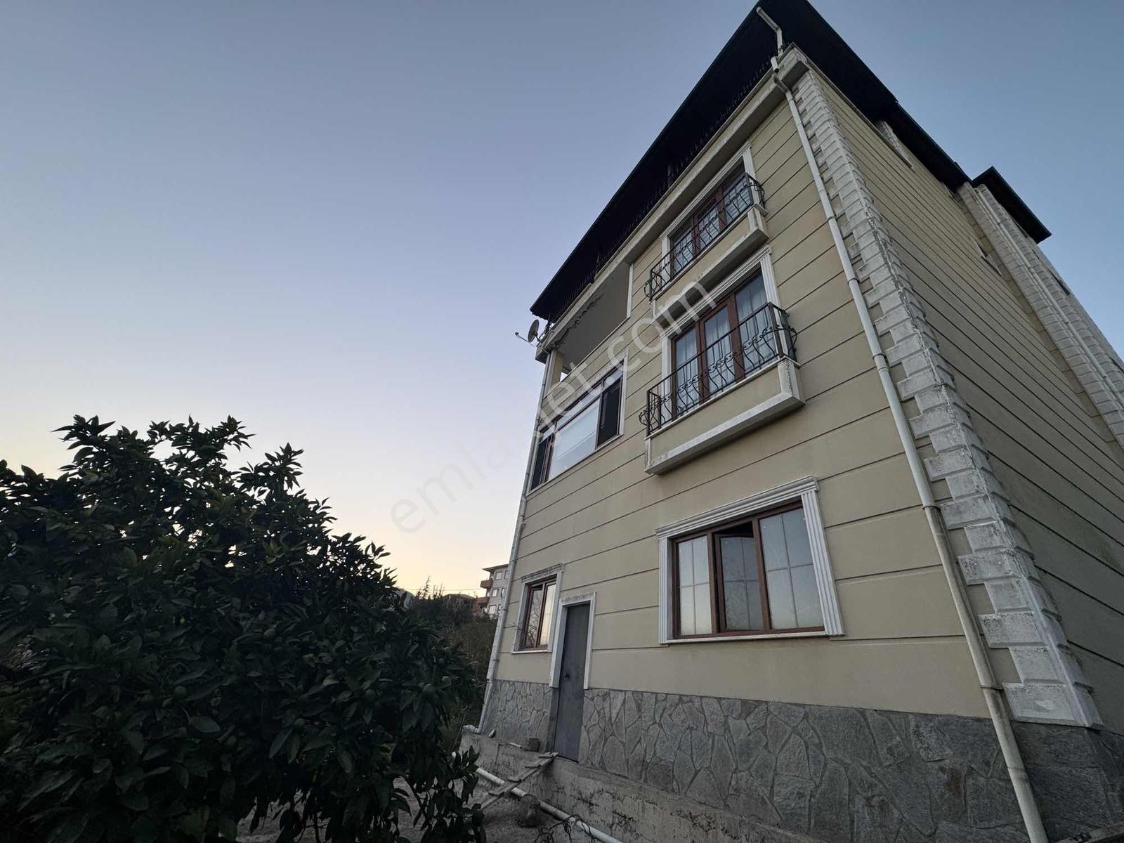 Gölçayır Mh Villa Ve 2300 M2 Arsa İle — fotoğraf 3