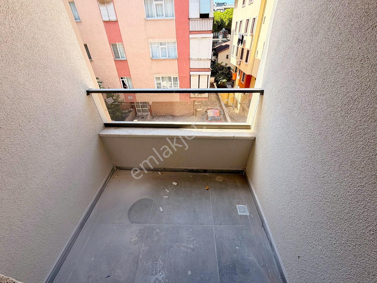 Lider'den Marmaraya Yakın Sıfır Binada Ön Cephe Balkonlu 2+1 — fotoğraf 18