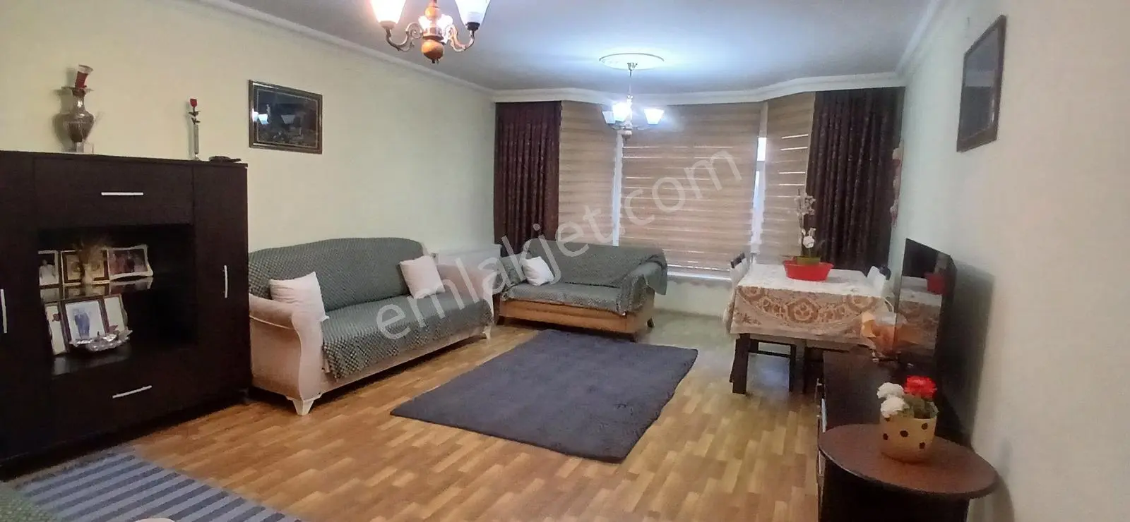 Nezih Bir Aile Sitesinde Yemyeşil Peyzaj Satılık 3+1 — fotoğraf 12