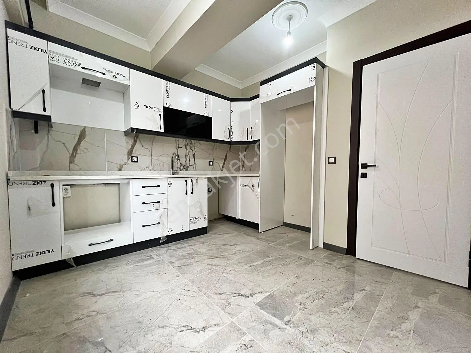 Az-er Yapı'dan Veliköyde Çift Cam Balkonlu İskanlı Satılık Daire!! — fotoğraf 10