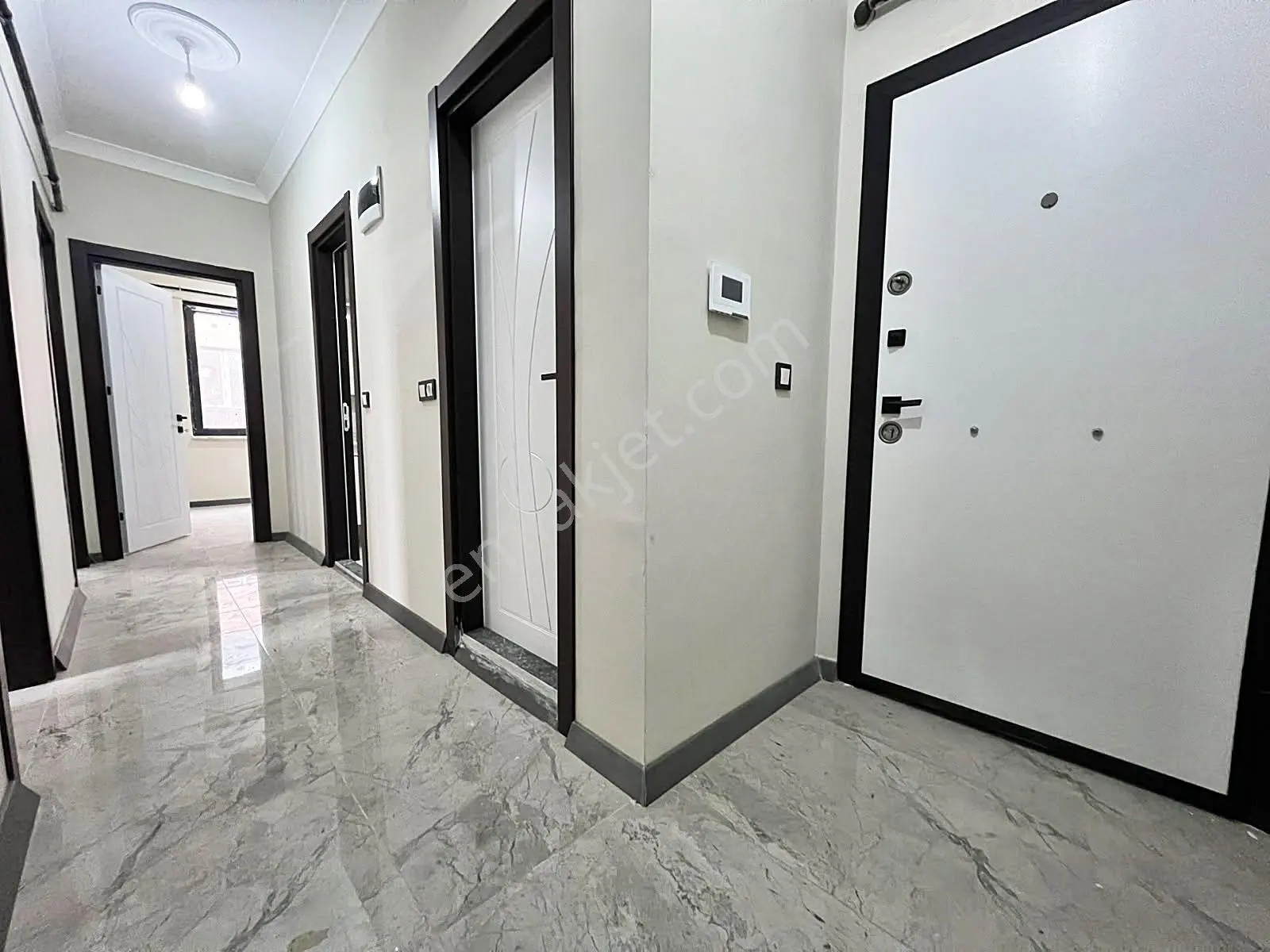 Az-er Yapı'dan Veliköyde Çift Cam Balkonlu İskanlı Satılık Daire!! — fotoğraf 22
