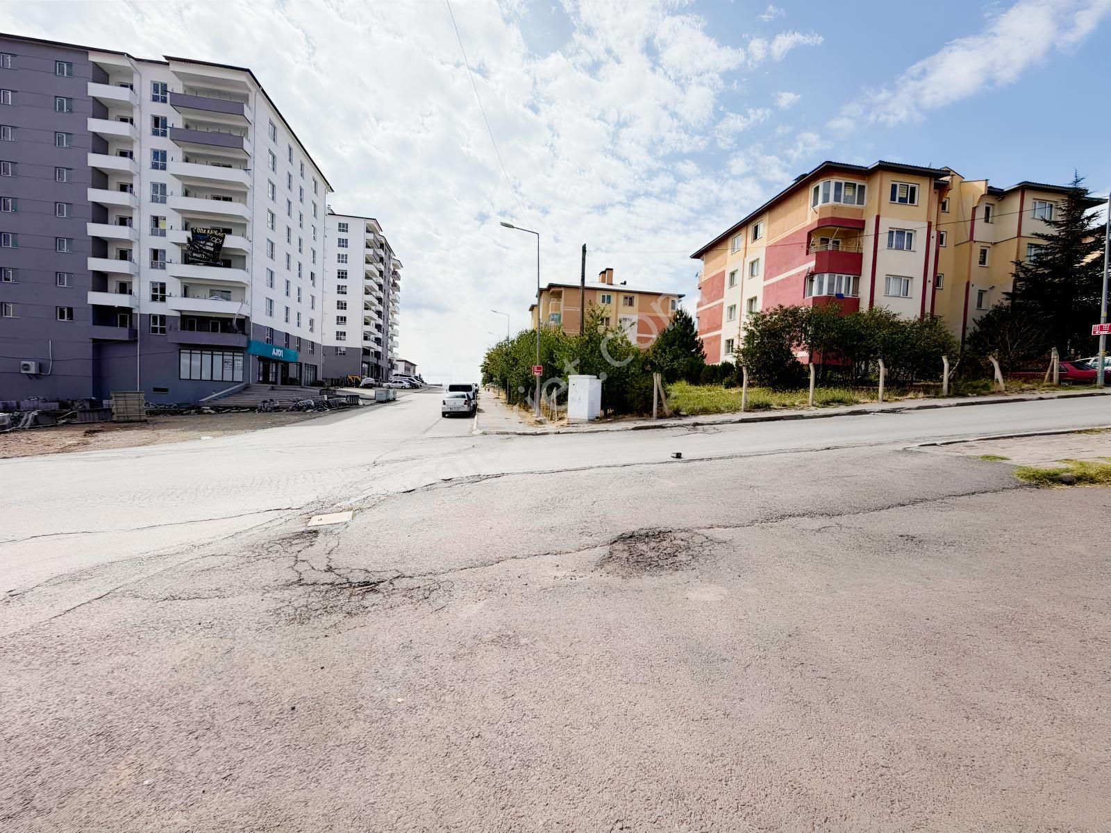 Sivas Ozan Emlak'tan Ahmet Turan Gazi'de Satılık 2+1 Daire — fotoğraf 2