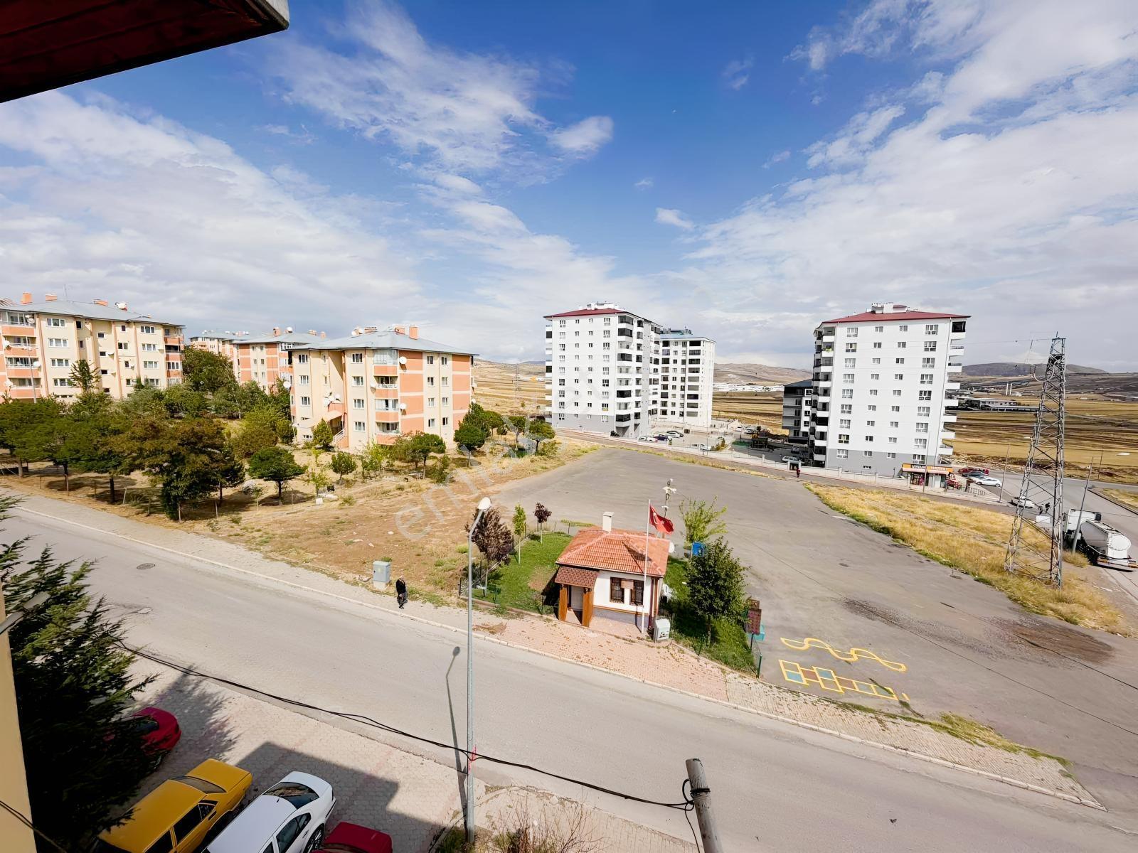 Sivas Ozan Emlak'tan Ahmet Turan Gazi'de Satılık 2+1 Daire — fotoğraf 15