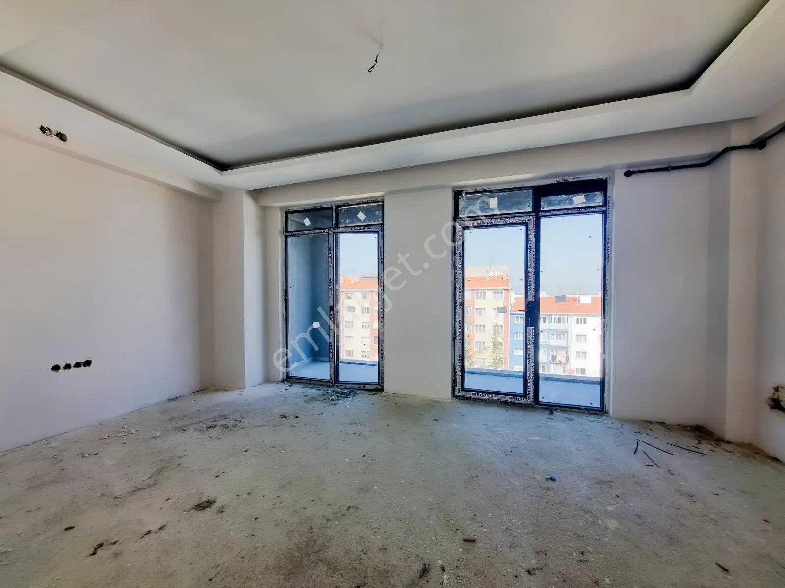 Rw Lıfe // Cumhuriyet Bulvarında Adliye Yakını Satılık 2+0 Daire — fotoğraf 17