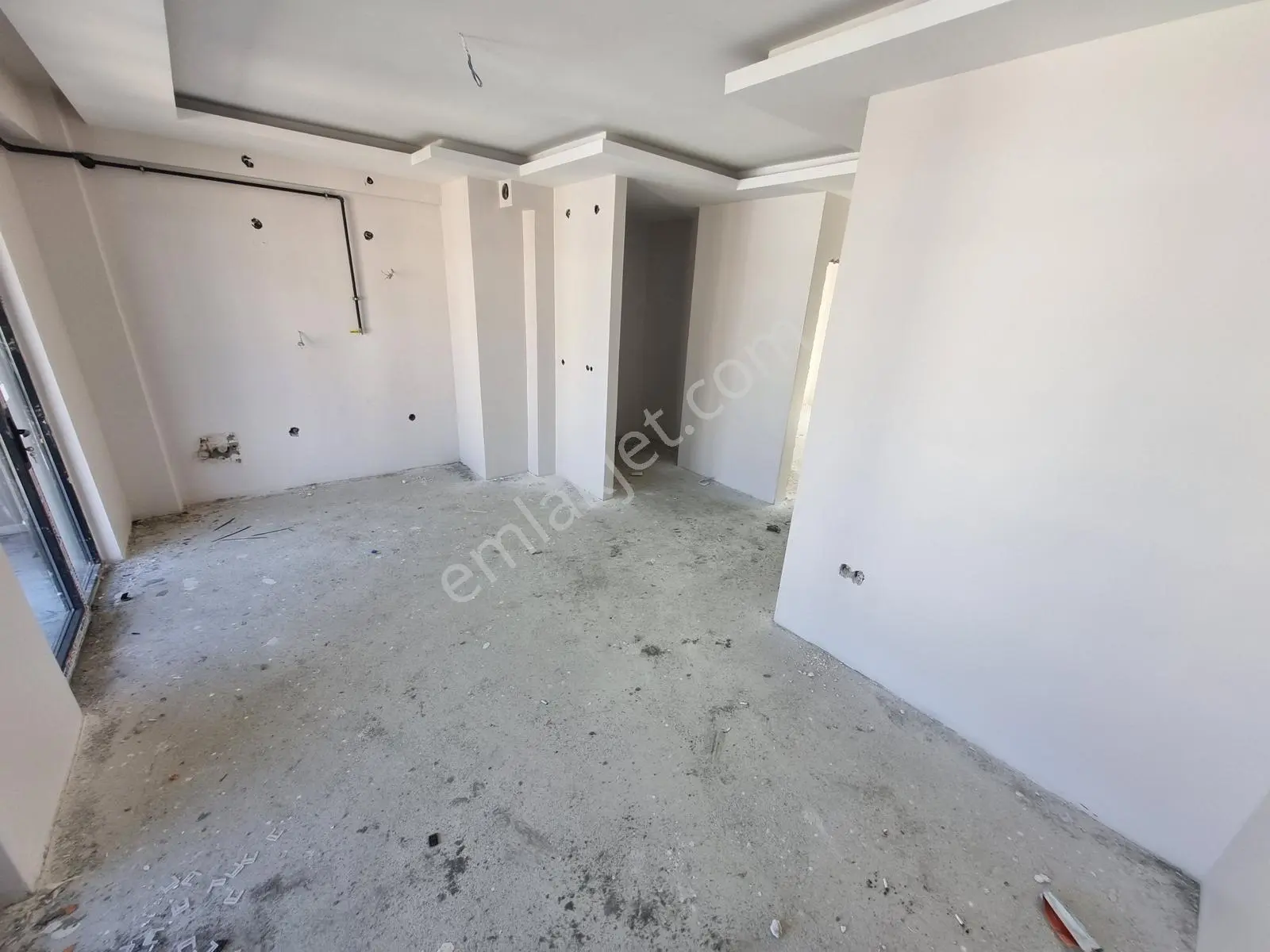 Rw Lıfe // Cumhuriyet Bulvarında Adliye Yakını Satılık 2+0 Daire — fotoğraf 20