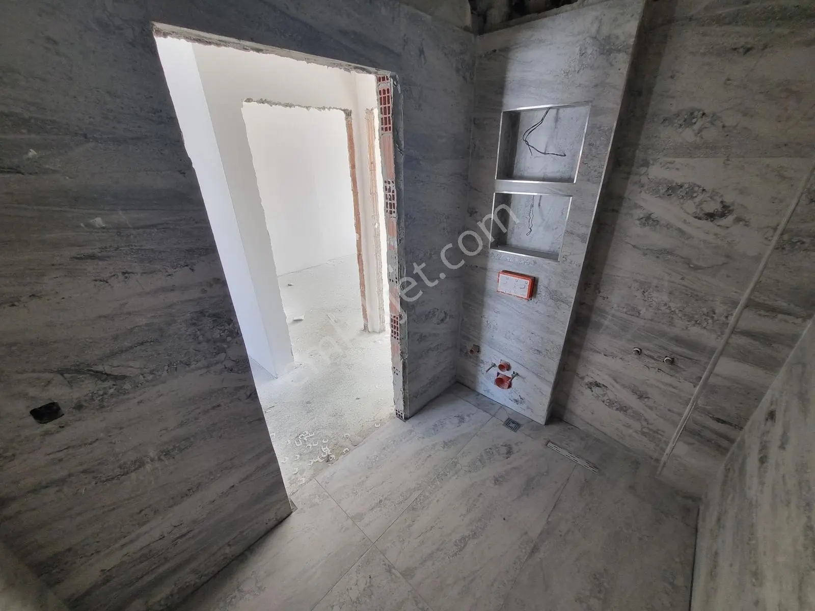 Rw Lıfe // Cumhuriyet Bulvarında Adliye Yakını Satılık 2+0 Daire — fotoğraf 22