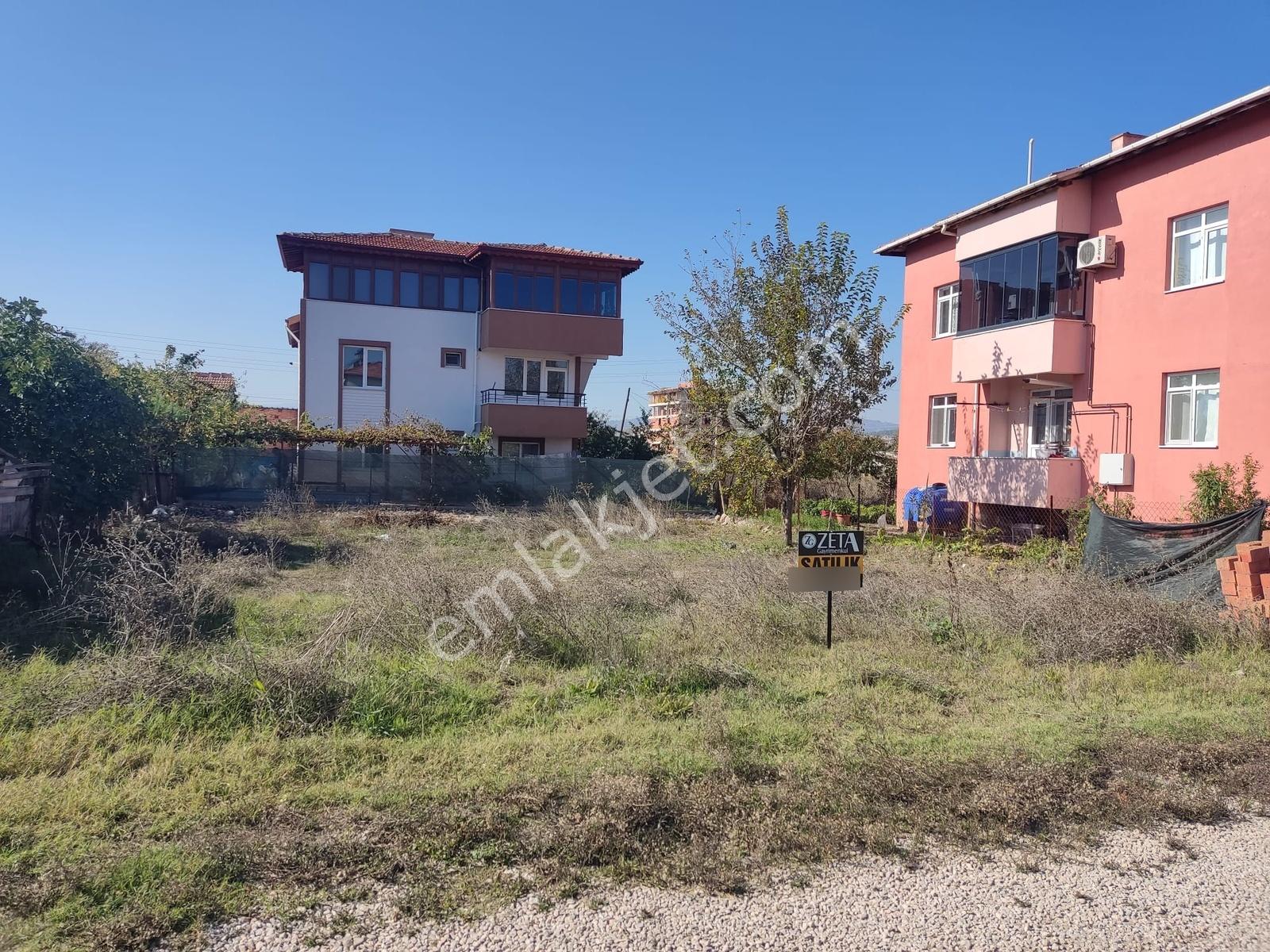 Şenyurt Mahallesi'nde Çok Güzel Satılık Arsa — fotoğraf 2
