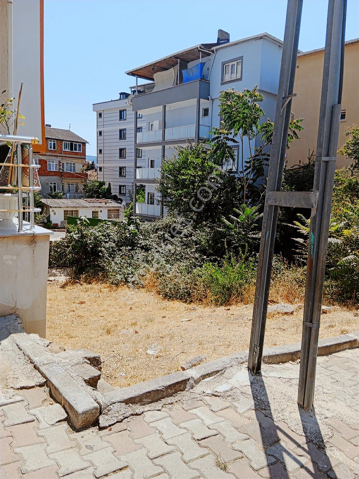 Sultanbeyli Ahmet Yesevi Mahallesinde 170 M2 Müstakil Parsel — fotoğraf 2