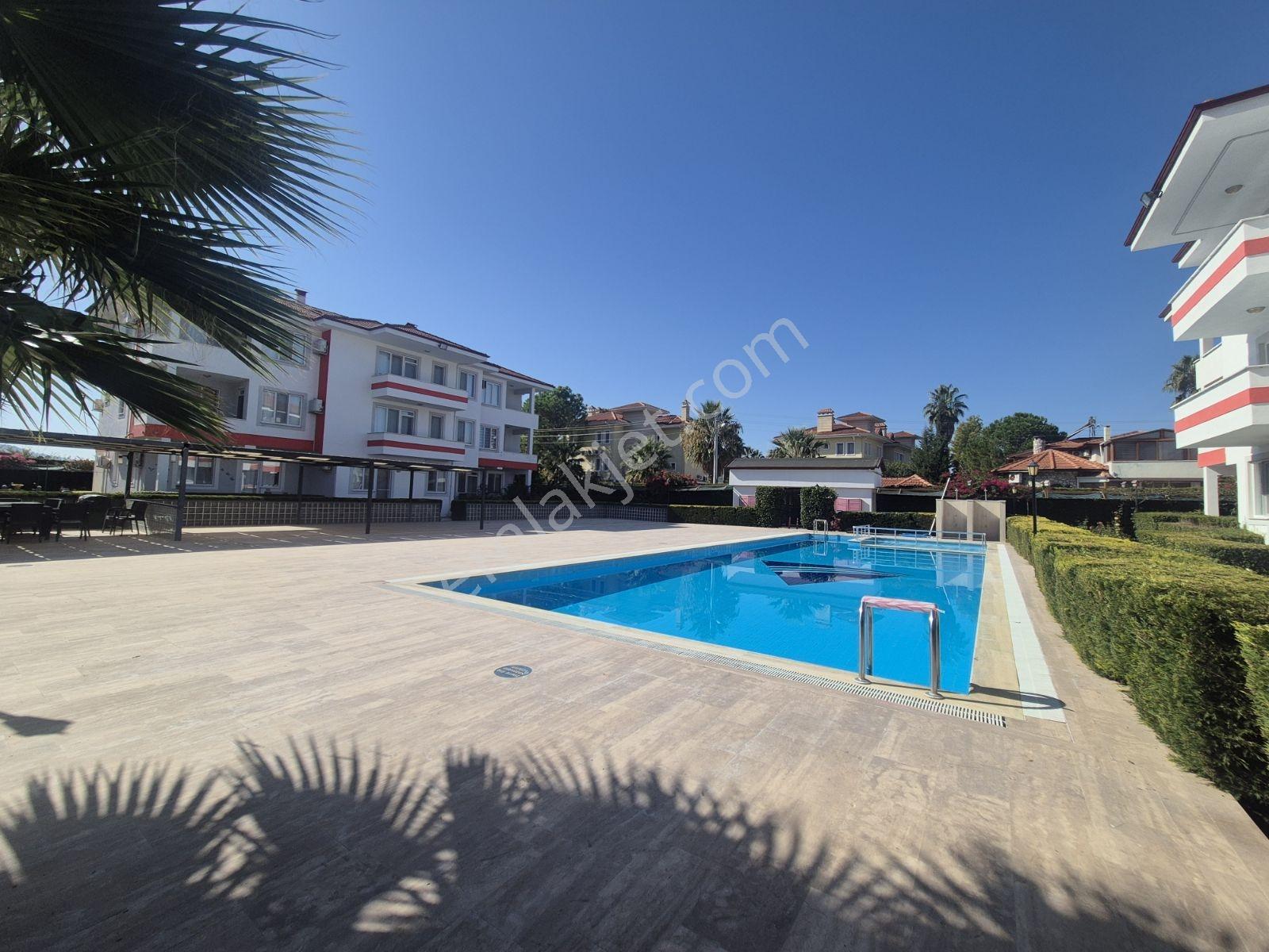 Rotam Emlaktan Dalaman Havuzlu Sitede Eşyalı Satılık 1+1 Daire — fotoğraf 5