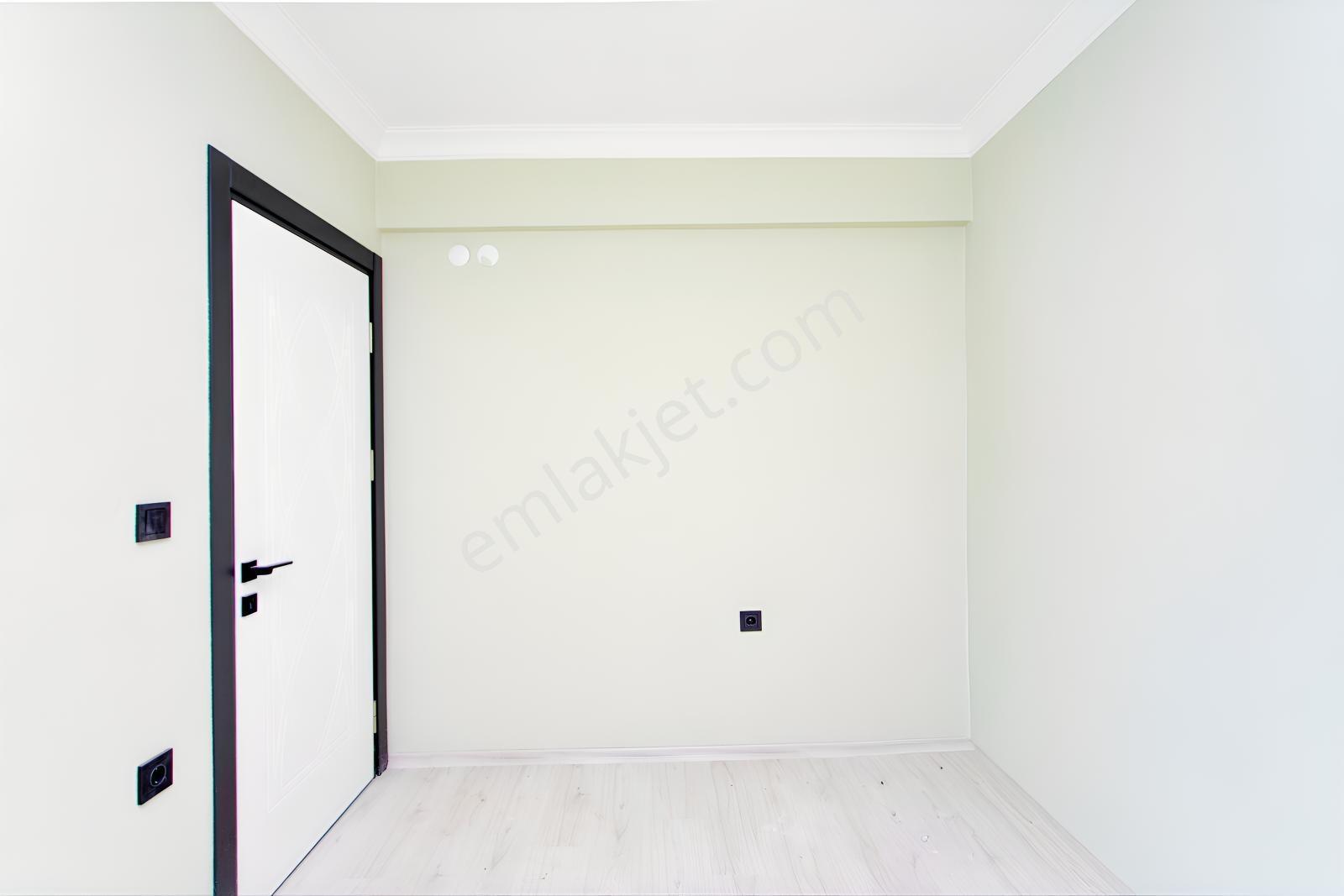 Foça Kazım Dirik Mah. Merkezi Konumda Satılık 1+1 Daire — fotoğraf 18