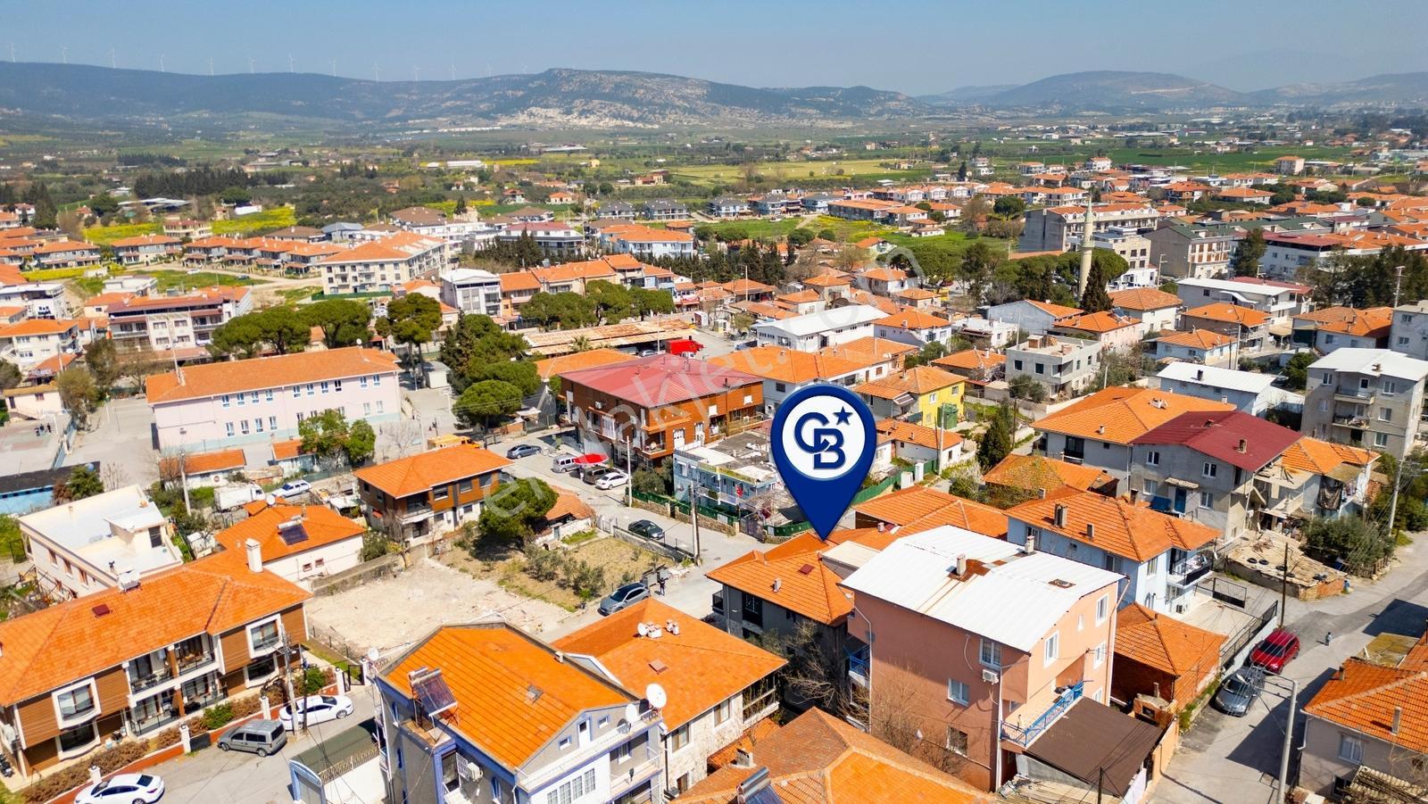Foça Kazım Dirik Mah. Merkezi Konumda Satılık 1+1 Daire — fotoğraf 29