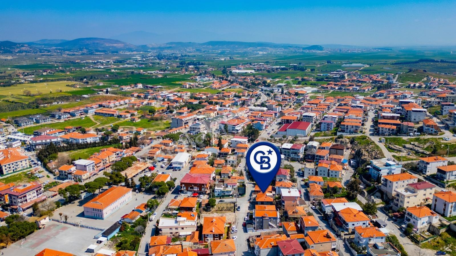 Foça Kazım Dirik Mah. Merkezi Konumda Satılık 1+1 Daire — fotoğraf 34