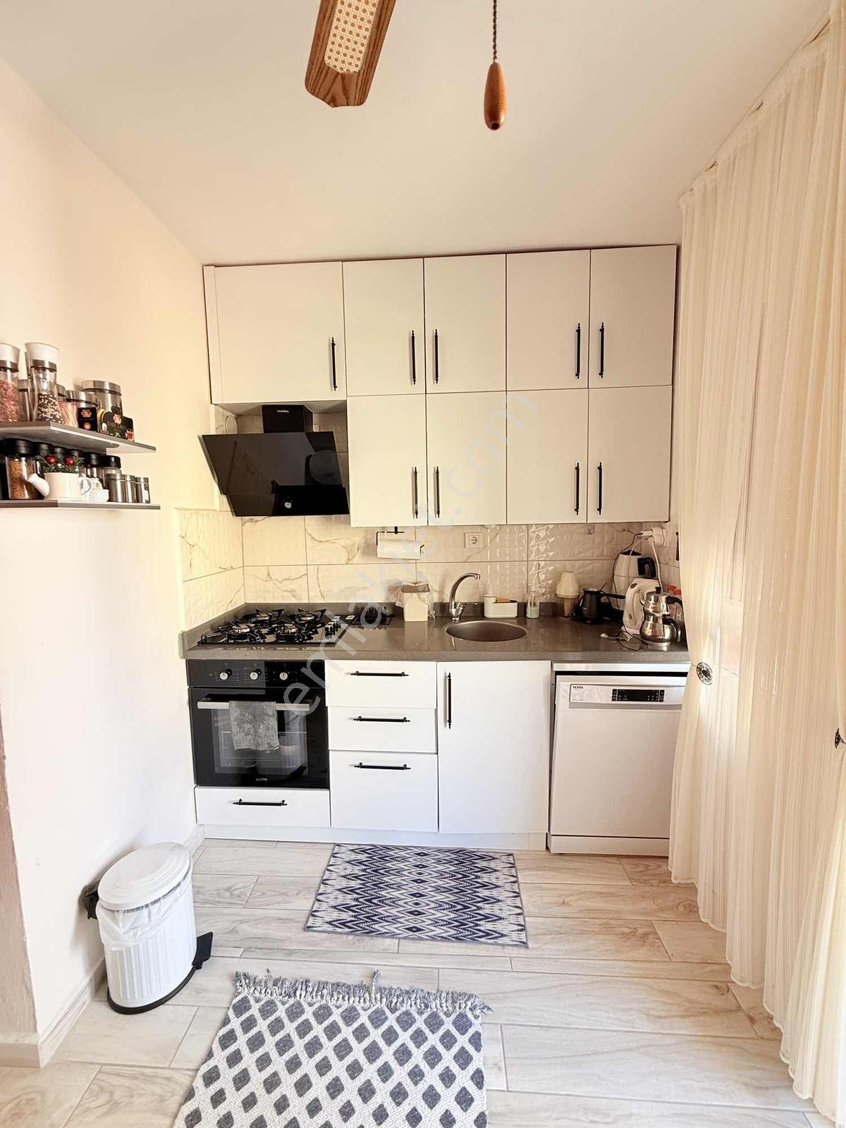 Payallar Da Lüks Sitede Eşyalı 2+1 Dubleks Daire — fotoğraf 9