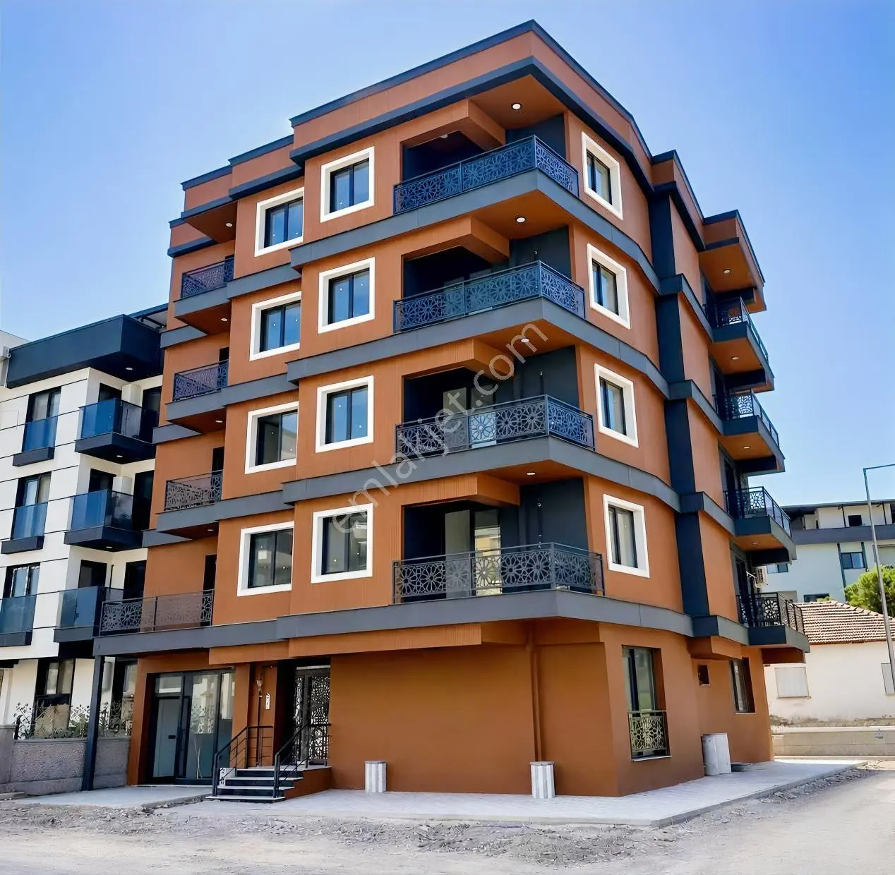6 Remax Bestten Seyrek Merkezde Sıfır Satılık 1+1 Daire