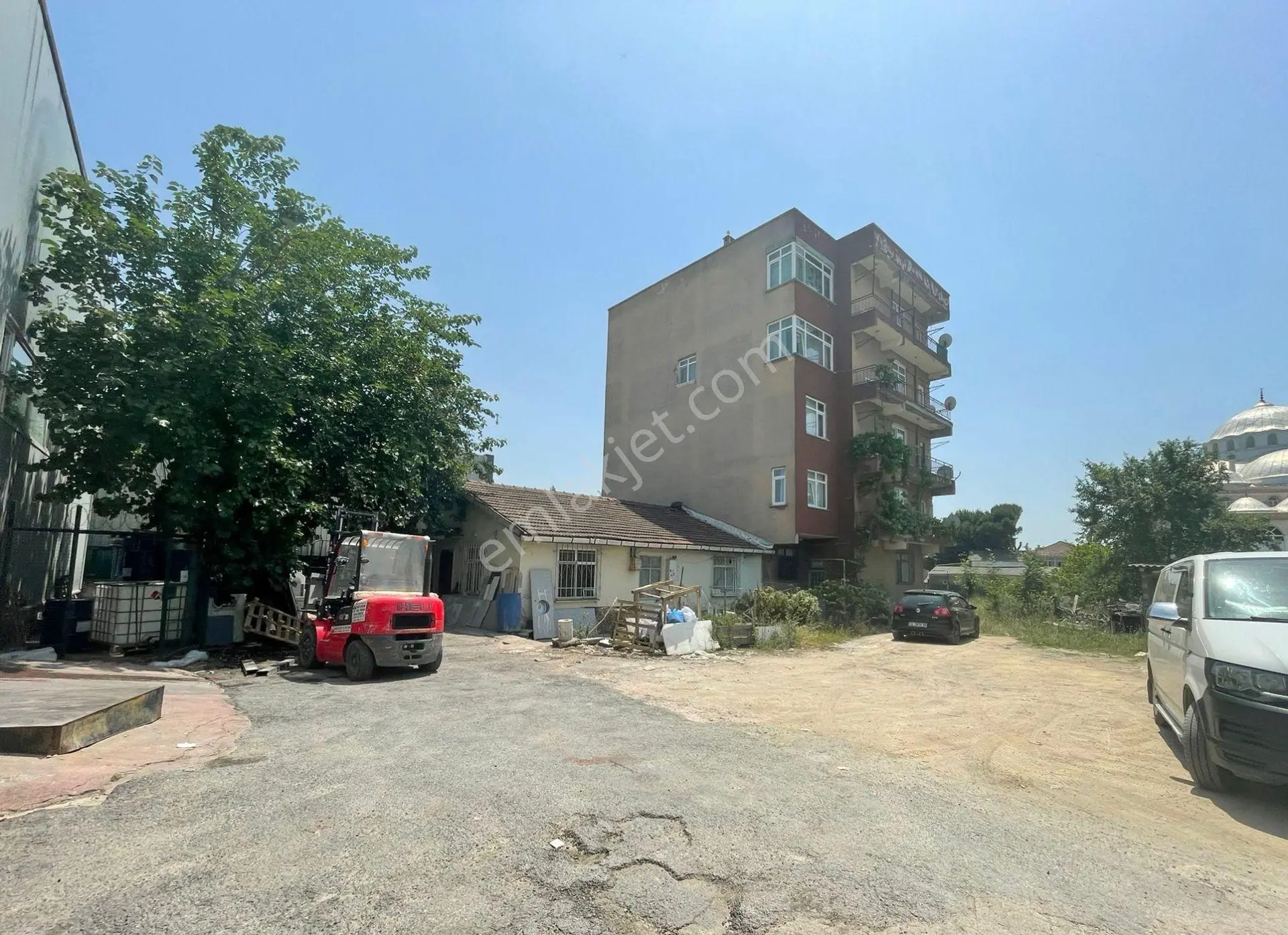 Mertcan'dan Metroya 3dk 120m2 Arsa Tapulu Satılık Müstakil Ev — fotoğraf 2