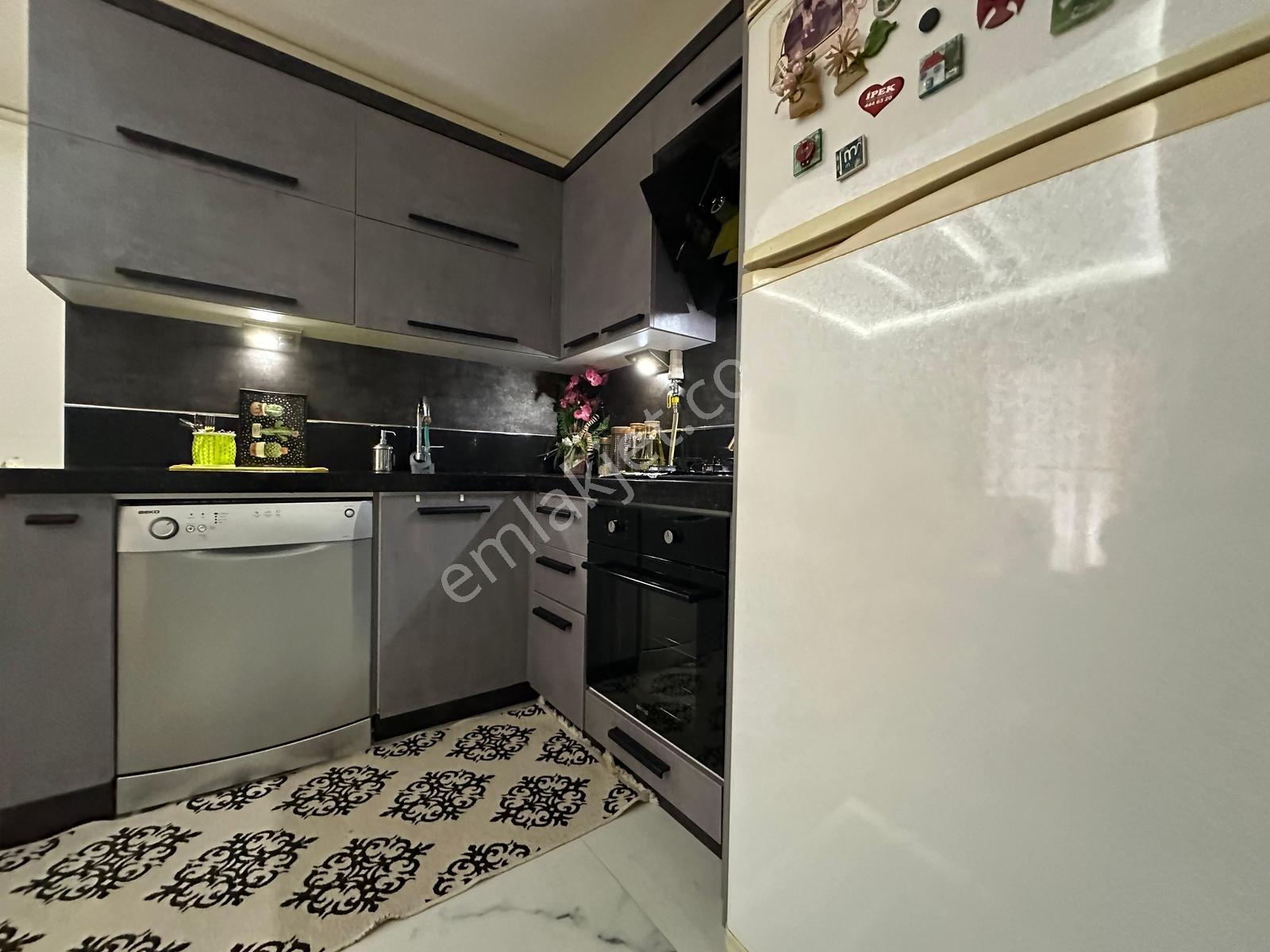 Kumsaldan Altınkum'da Cam Balkonlu Ön Cephe _1+1_geniş Lüx Daire — fotoğraf 7