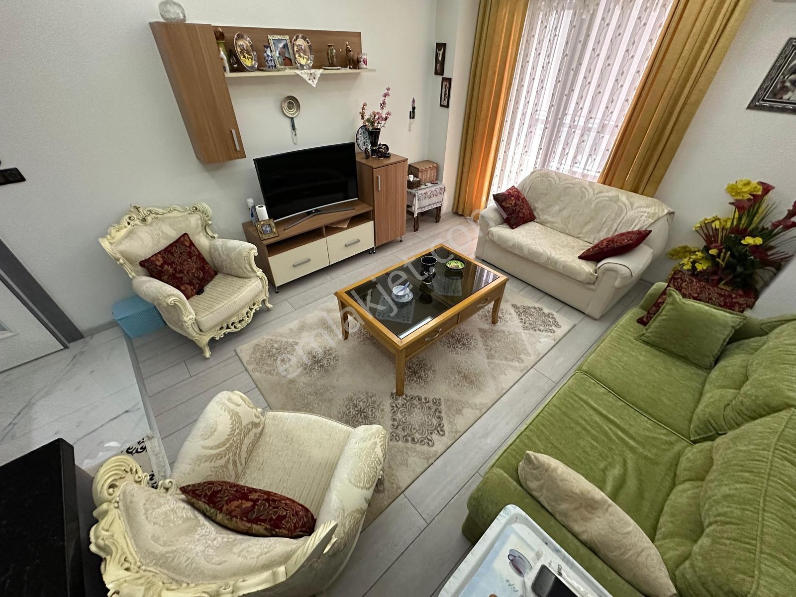 Kumsaldan Altınkum'da Cam Balkonlu Ön Cephe _1+1_geniş Lüx Daire — fotoğraf 30