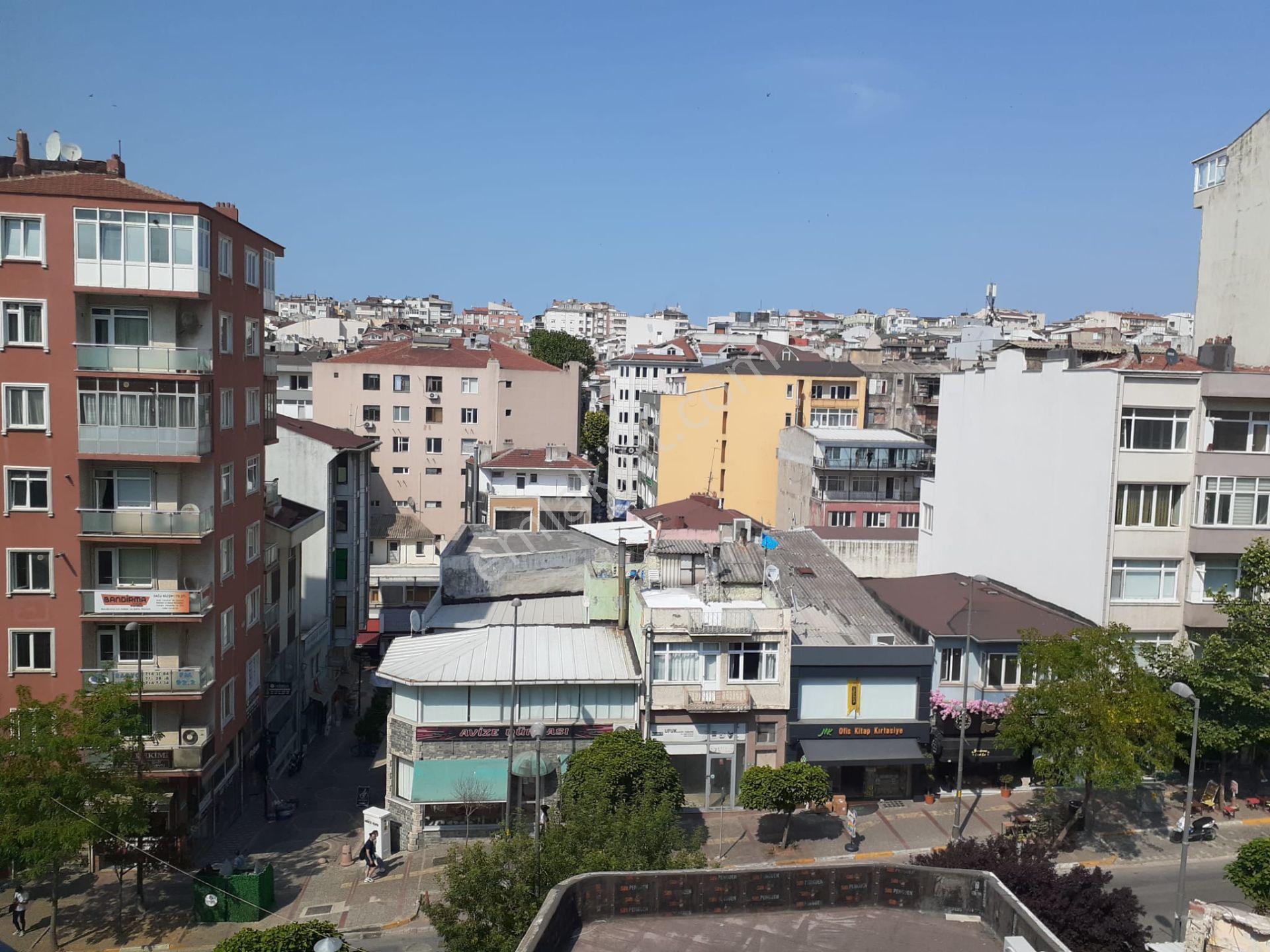 Ay Emlaktan Bandirma Haydarcavuşta 4 Yaşında Arakat Daire — fotoğraf 10