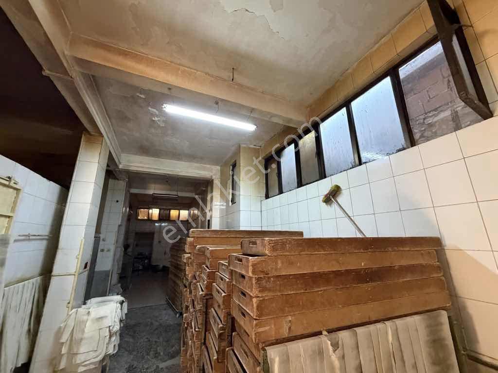 Remax Arma’dan Torbalı Yeniköy Mah Satılık Komple Bina — fotoğraf 12
