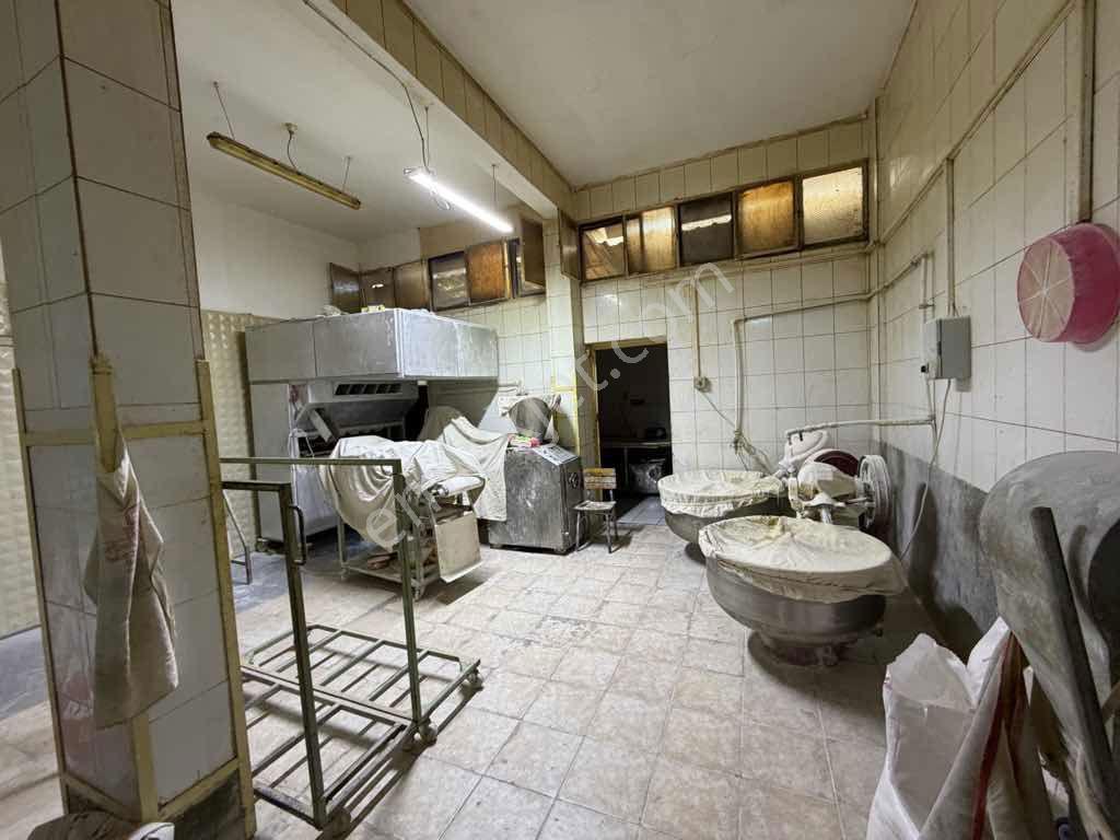 Remax Arma’dan Torbalı Yeniköy Mah Satılık Komple Bina — fotoğraf 13