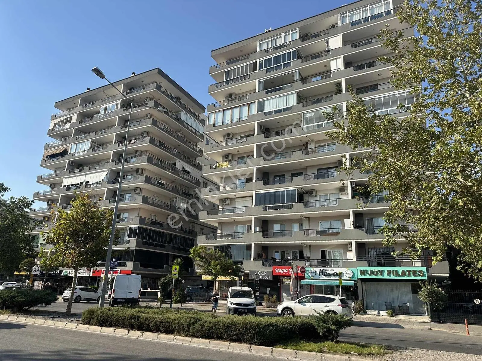 14 Remax Best'Ten Karşıyaka Ordu Bul Üzerınde Satılık 3+1 Daıre