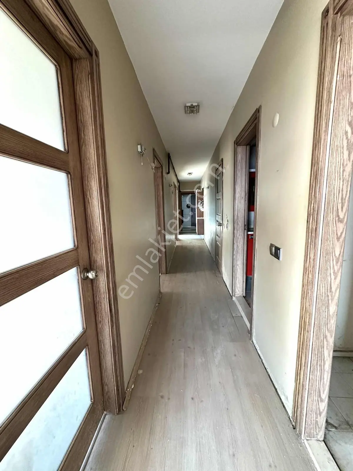 14 Remax Best'ten Karşıyaka Ordu Bul Üzerınde Satılık 3+1 Daıre — fotoğraf 8