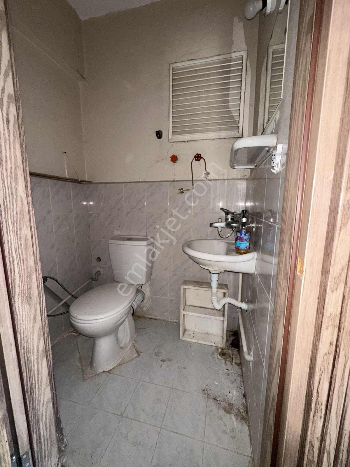 14 Remax Best'ten Karşıyaka Ordu Bul Üzerınde Satılık 3+1 Daıre — fotoğraf 13