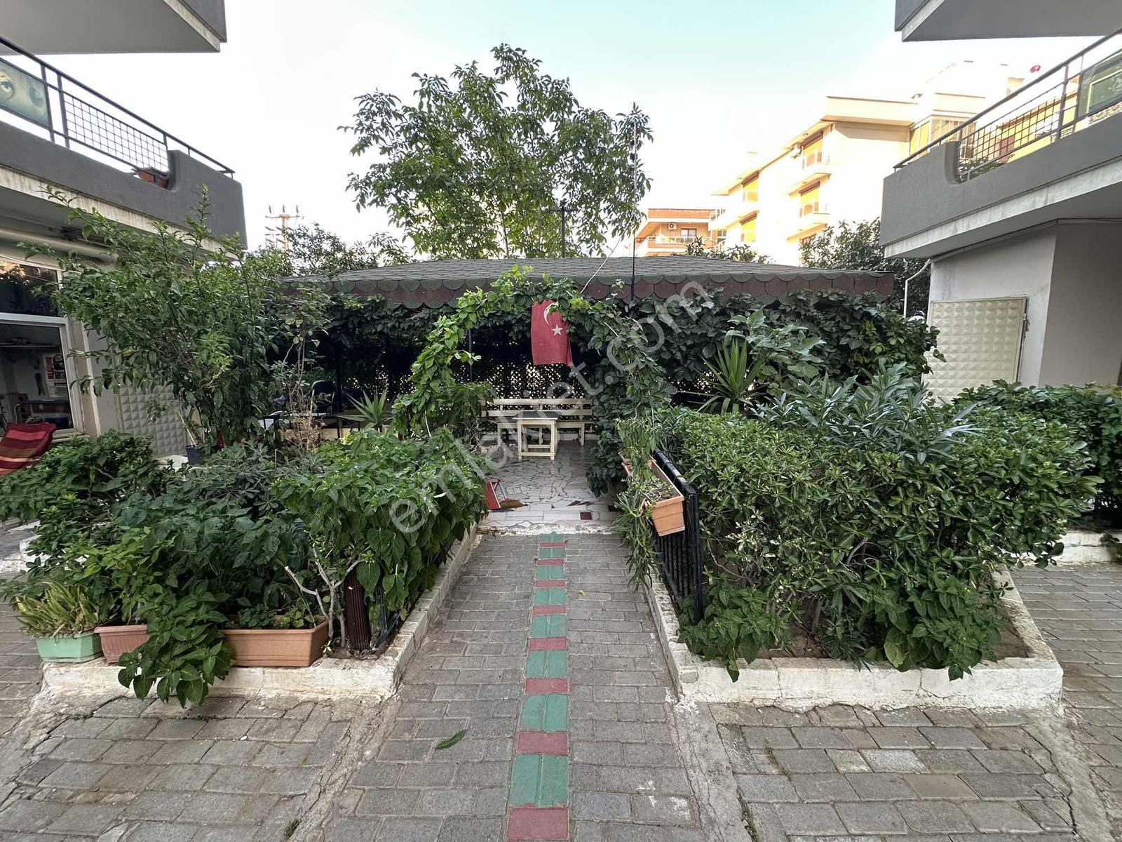 14 Remax Best'ten Karşıyaka Ordu Bul Üzerınde Satılık 3+1 Daıre — fotoğraf 16