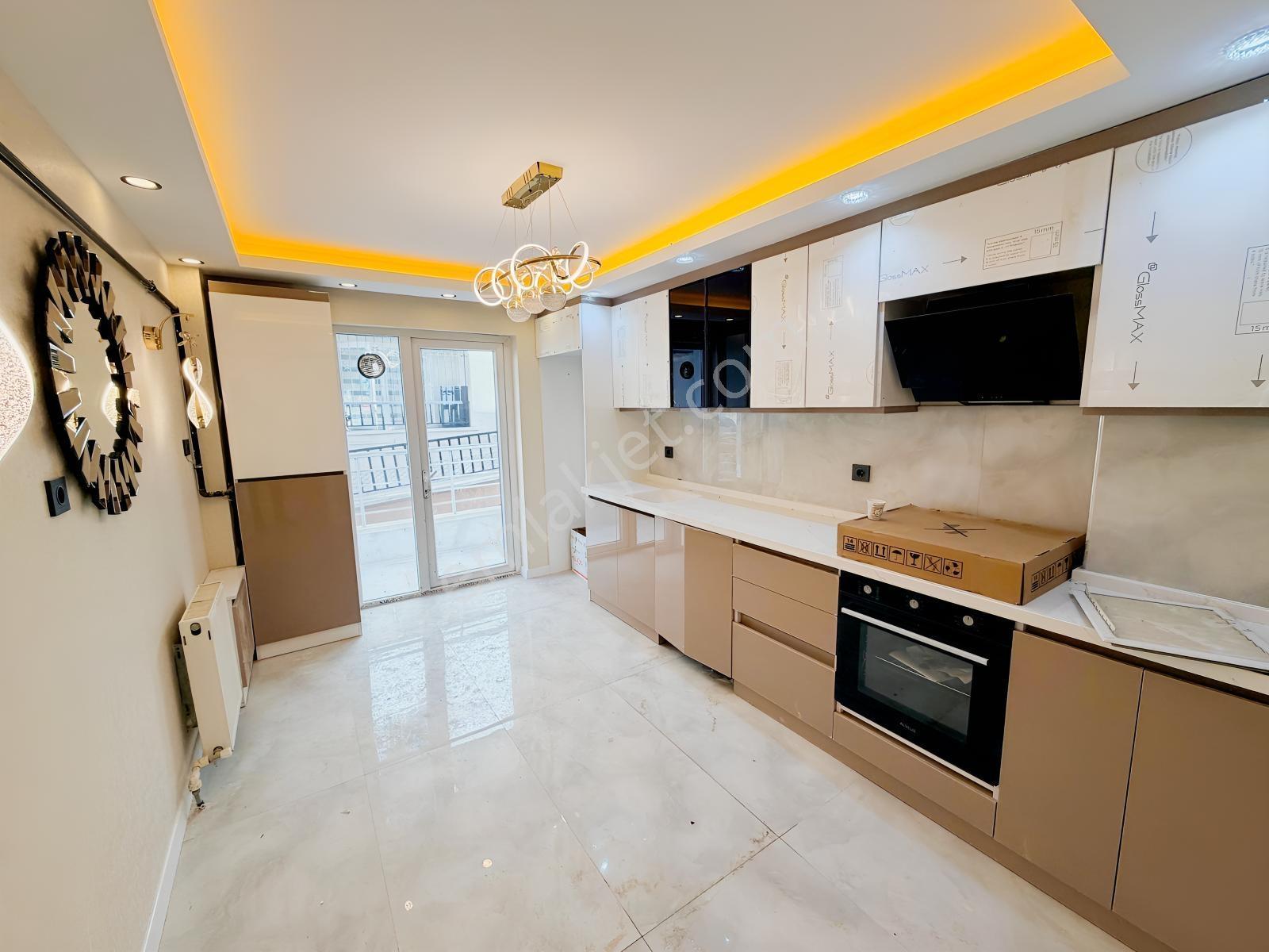 Ufuktepede Cadde Yakını Full Yapılı 3+1 Geniş Ultra Lüks Daire — fotoğraf 8