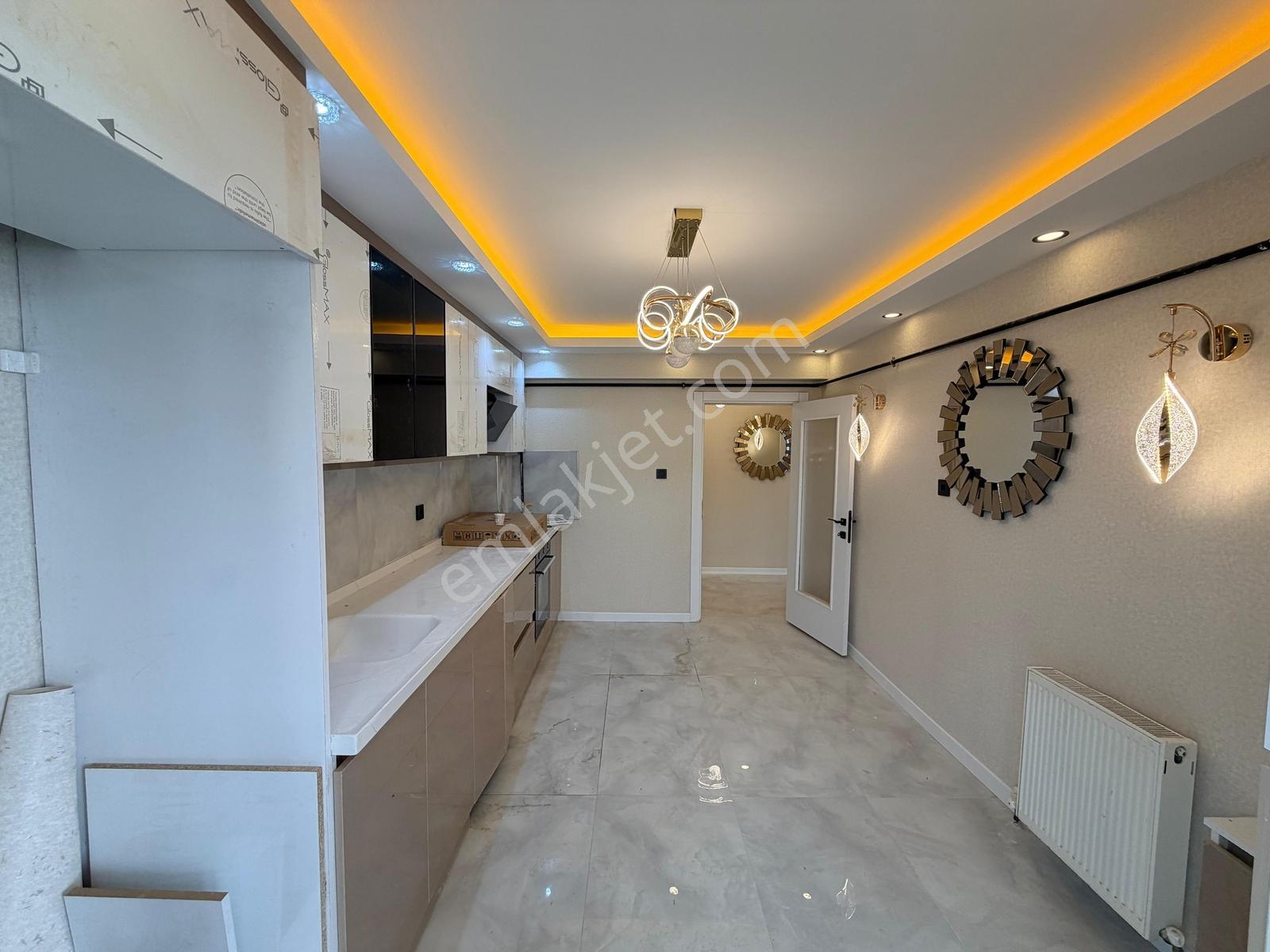Ufuktepede Cadde Yakını Full Yapılı 3+1 Geniş Ultra Lüks Daire — fotoğraf 12