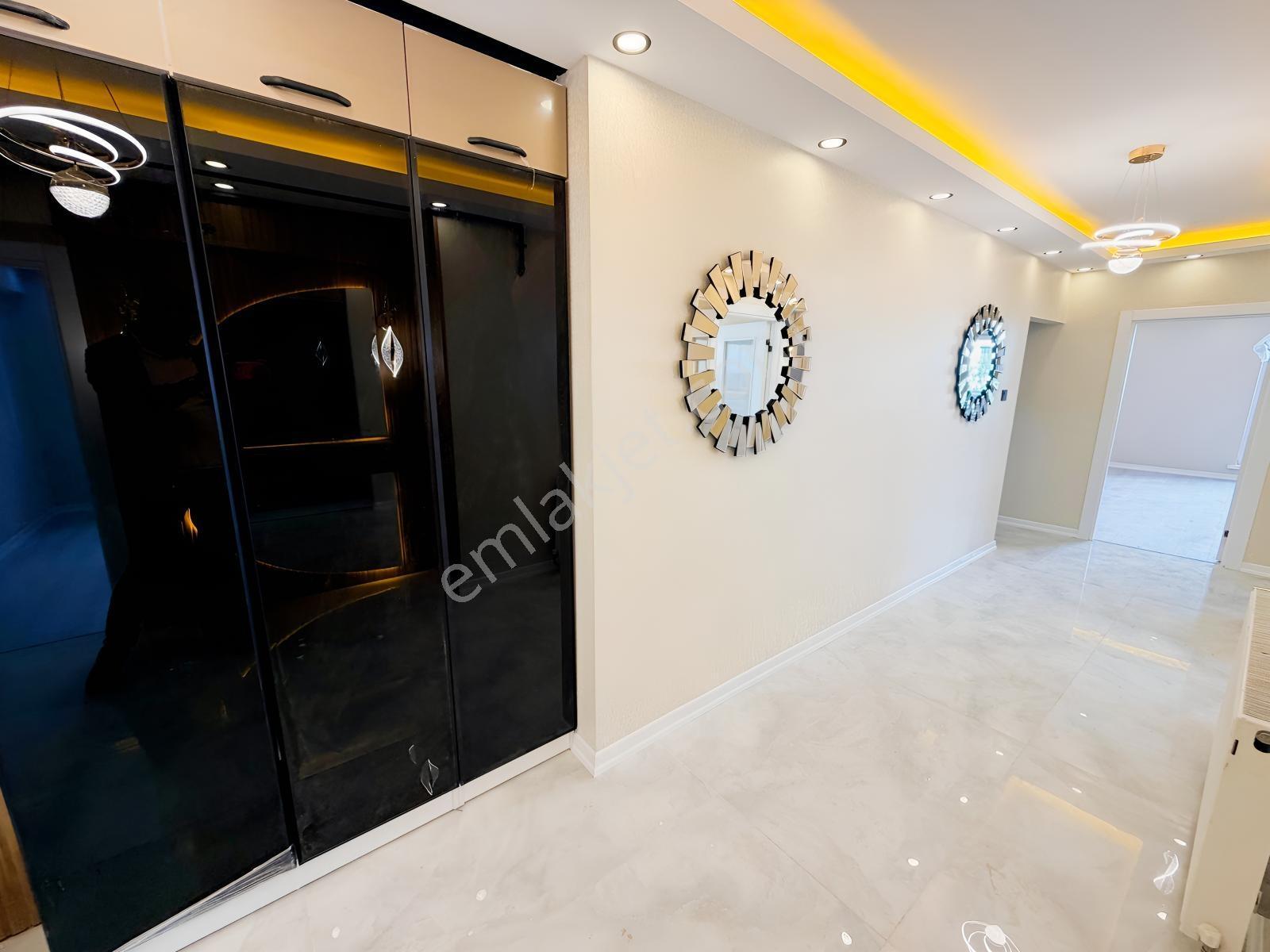 Ufuktepede Cadde Yakını Full Yapılı 3+1 Geniş Ultra Lüks Daire — fotoğraf 24