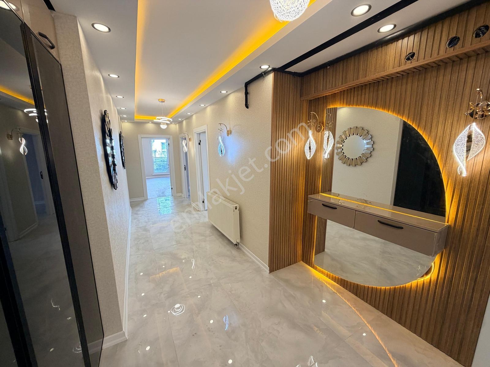 Ufuktepede Cadde Yakını Full Yapılı 3+1 Geniş Ultra Lüks Daire — fotoğraf 26