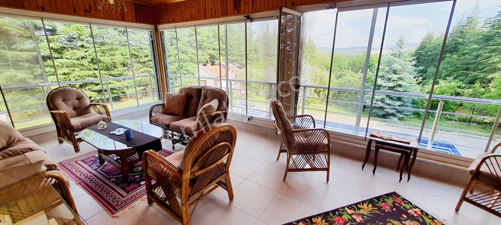Ceviz Ve Çam Ağaçları Altında Havuzlu Muhteşem 6+2 Villa — fotoğraf 5