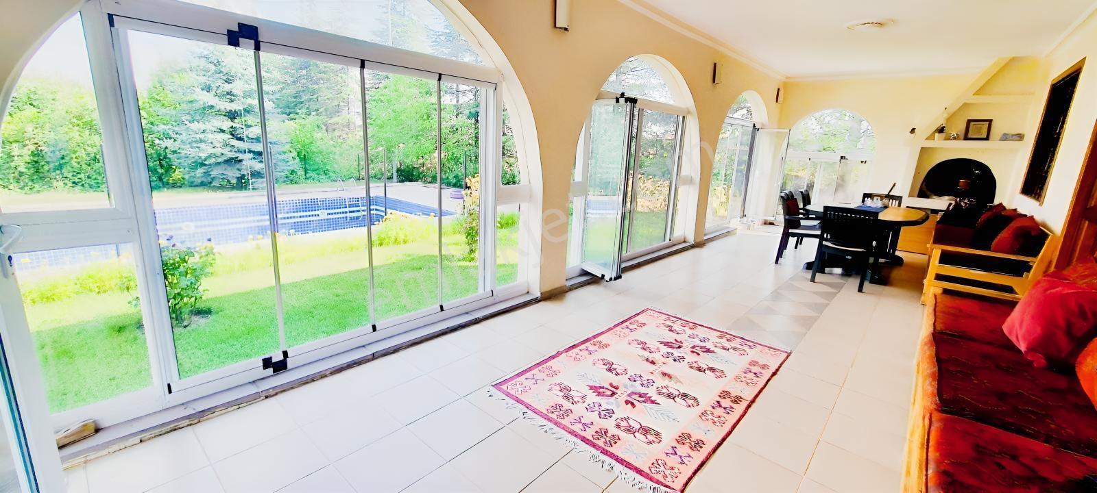 Ceviz Ve Çam Ağaçları Altında Havuzlu Muhteşem 6+2 Villa — fotoğraf 7