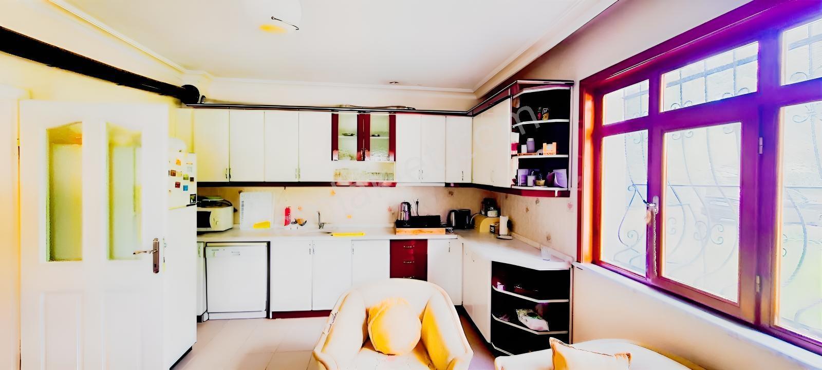 Ceviz Ve Çam Ağaçları Altında Havuzlu Muhteşem 6+2 Villa — fotoğraf 8